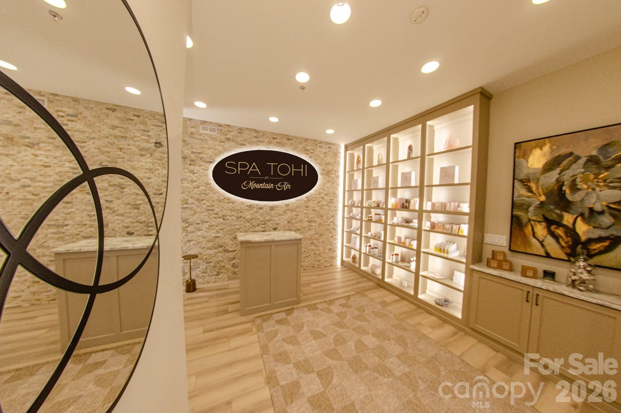 SPA TOHI - Burnsville