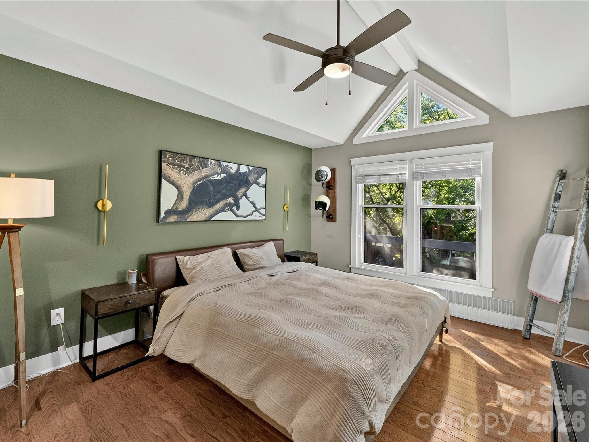 Townhouse at 232 S Clarkson Street, Charlotte, photo 13 of 28
