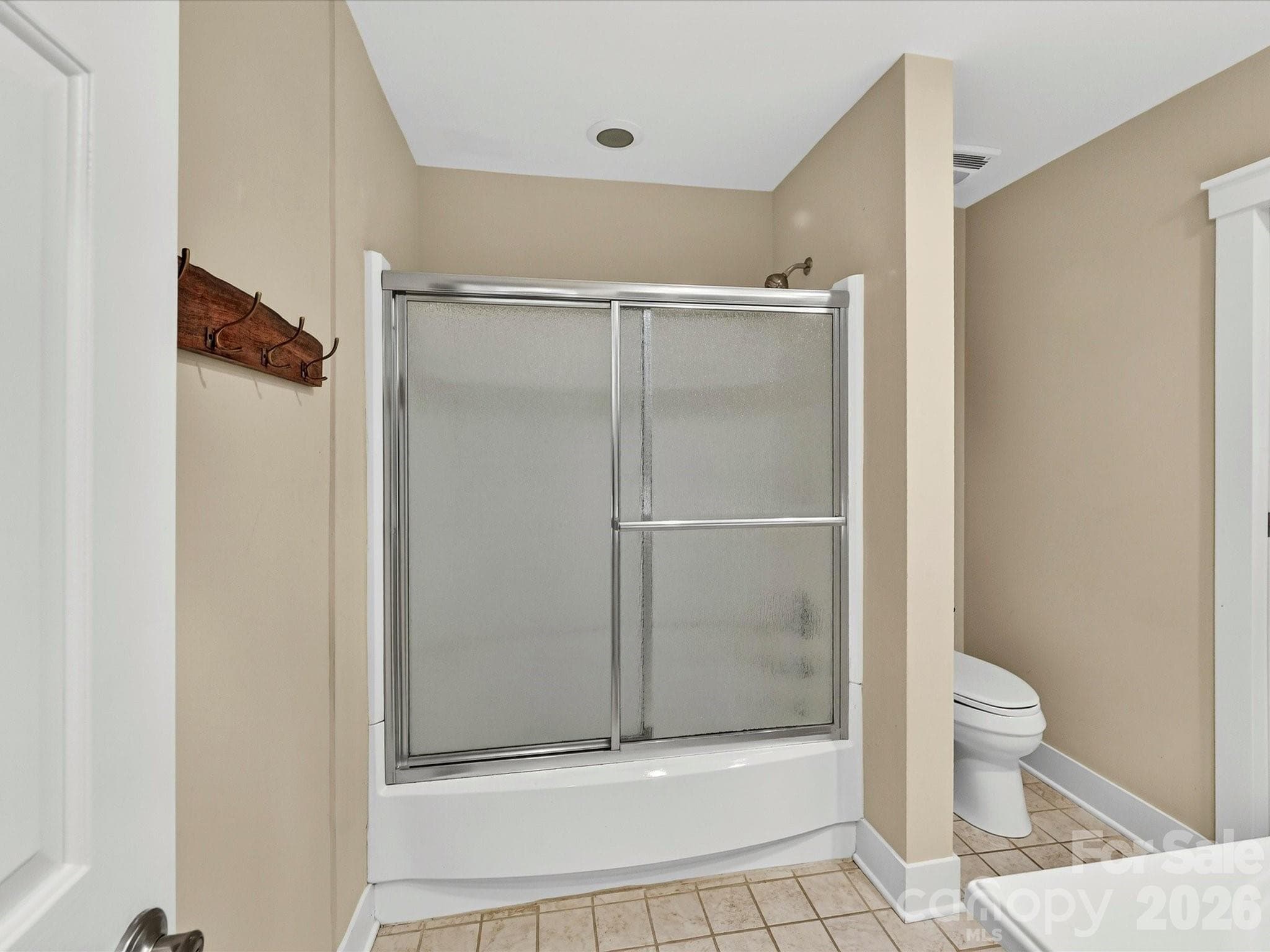 Townhouse at 232 S Clarkson Street, Charlotte, photo 15 of 28