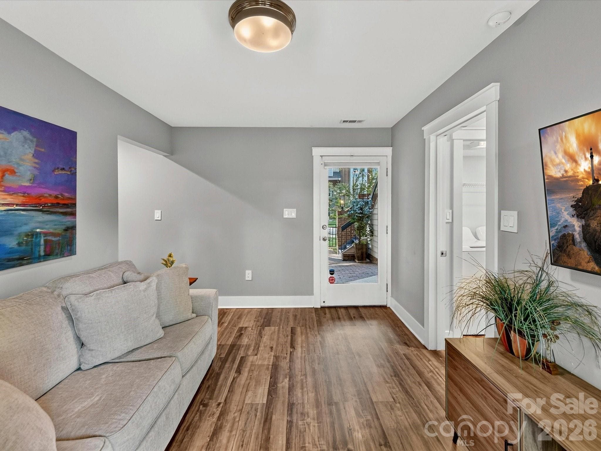 Townhouse at 232 S Clarkson Street, Charlotte, photo 20 of 28