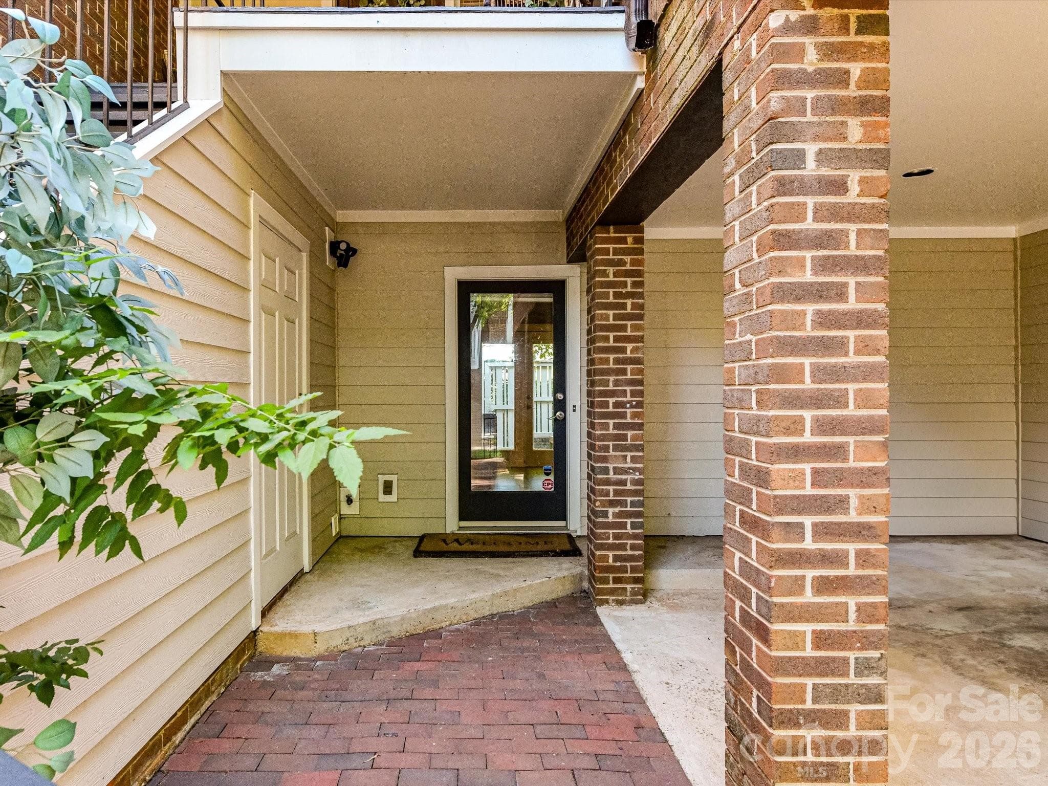 Townhouse at 232 S Clarkson Street, Charlotte, photo 28 of 28