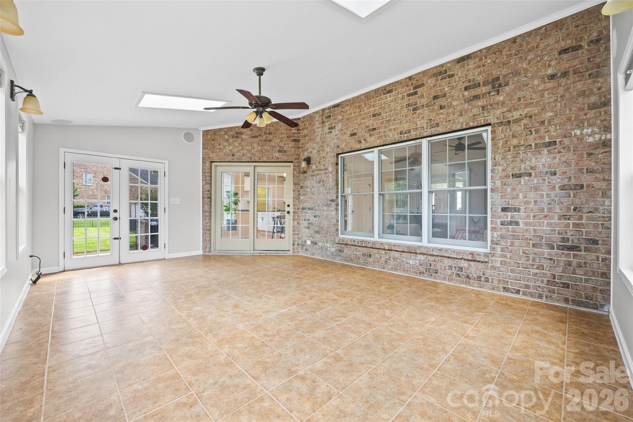 Sunroom - 117 Turkey Hunt Court, Marvin