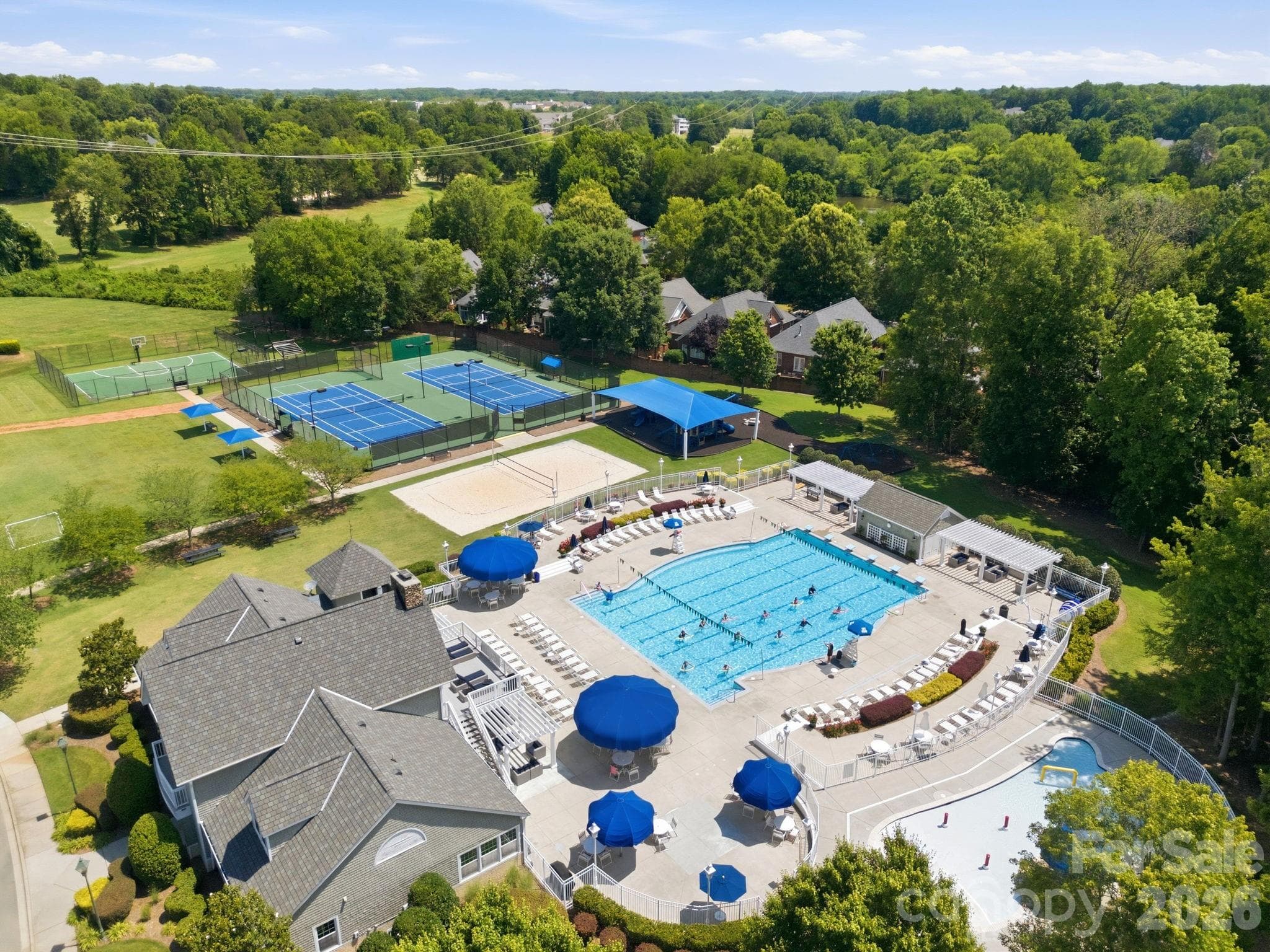 amenities - Huntersville