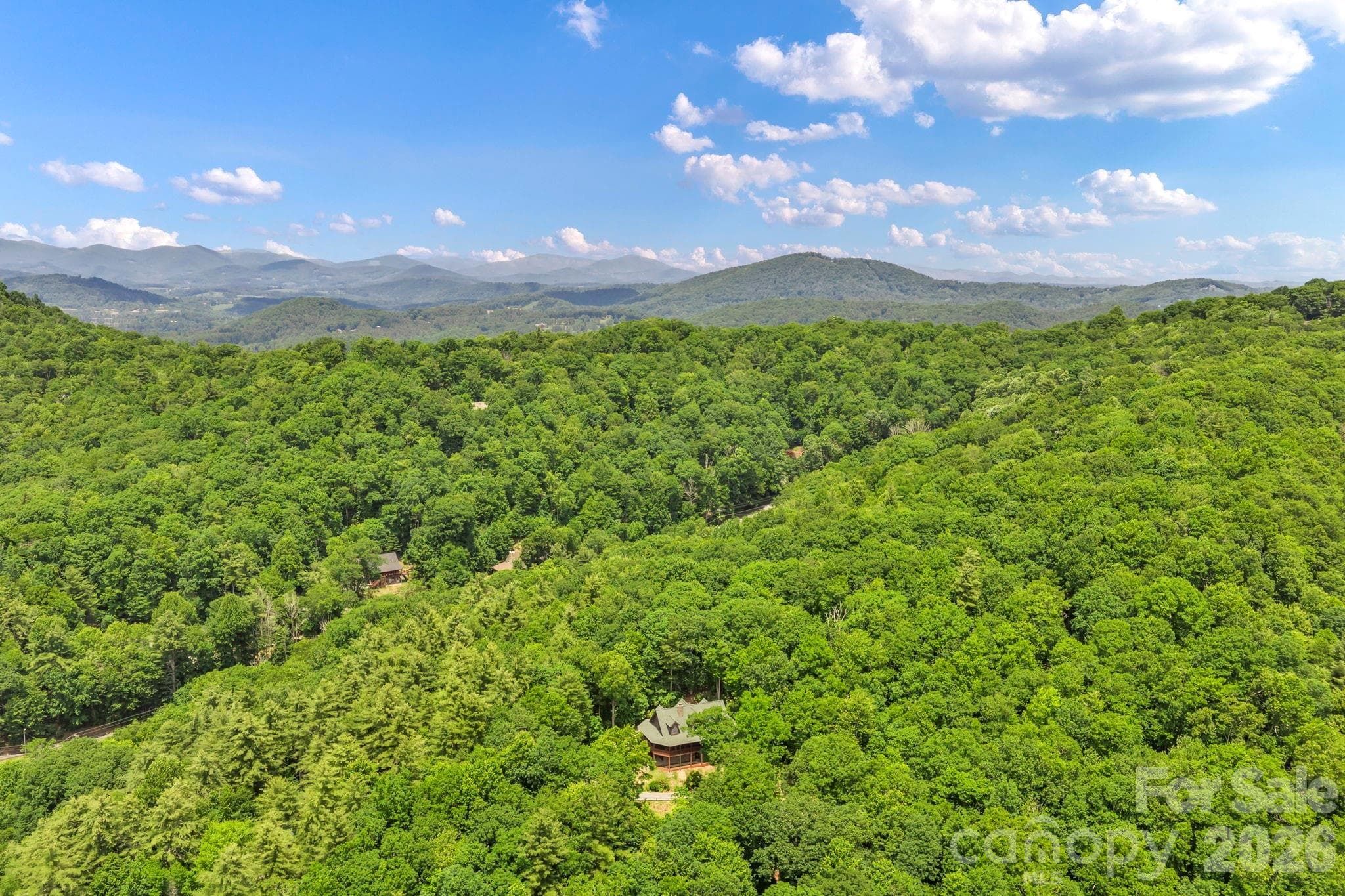 The feeling of being miles away.... yet right in the middle of all the fun! - 328 Nile Park Drive, Blowing Rock