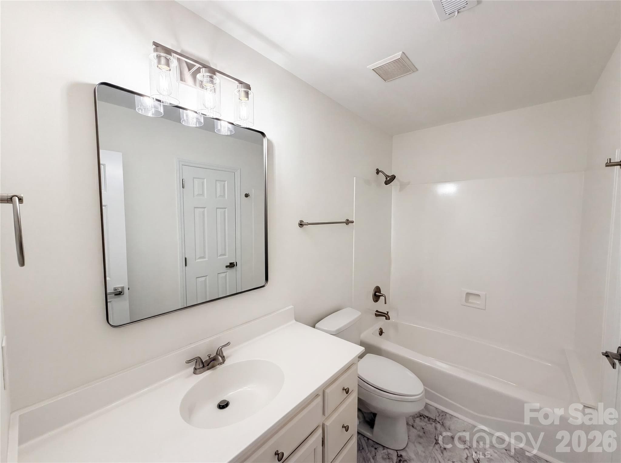Single Family Residence at 5908 Bookbinders Lane, Charlotte, photo 17 of 21