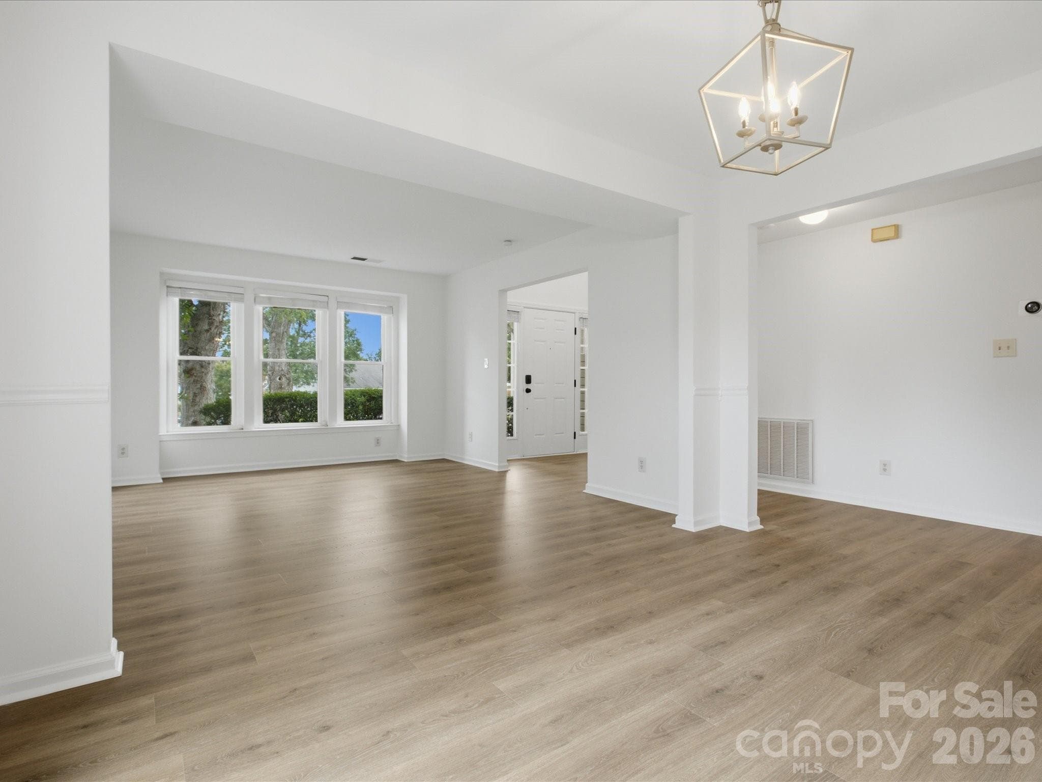 Single Family Residence at 12332 Old Prairie Road, Charlotte, photo 7 of 25