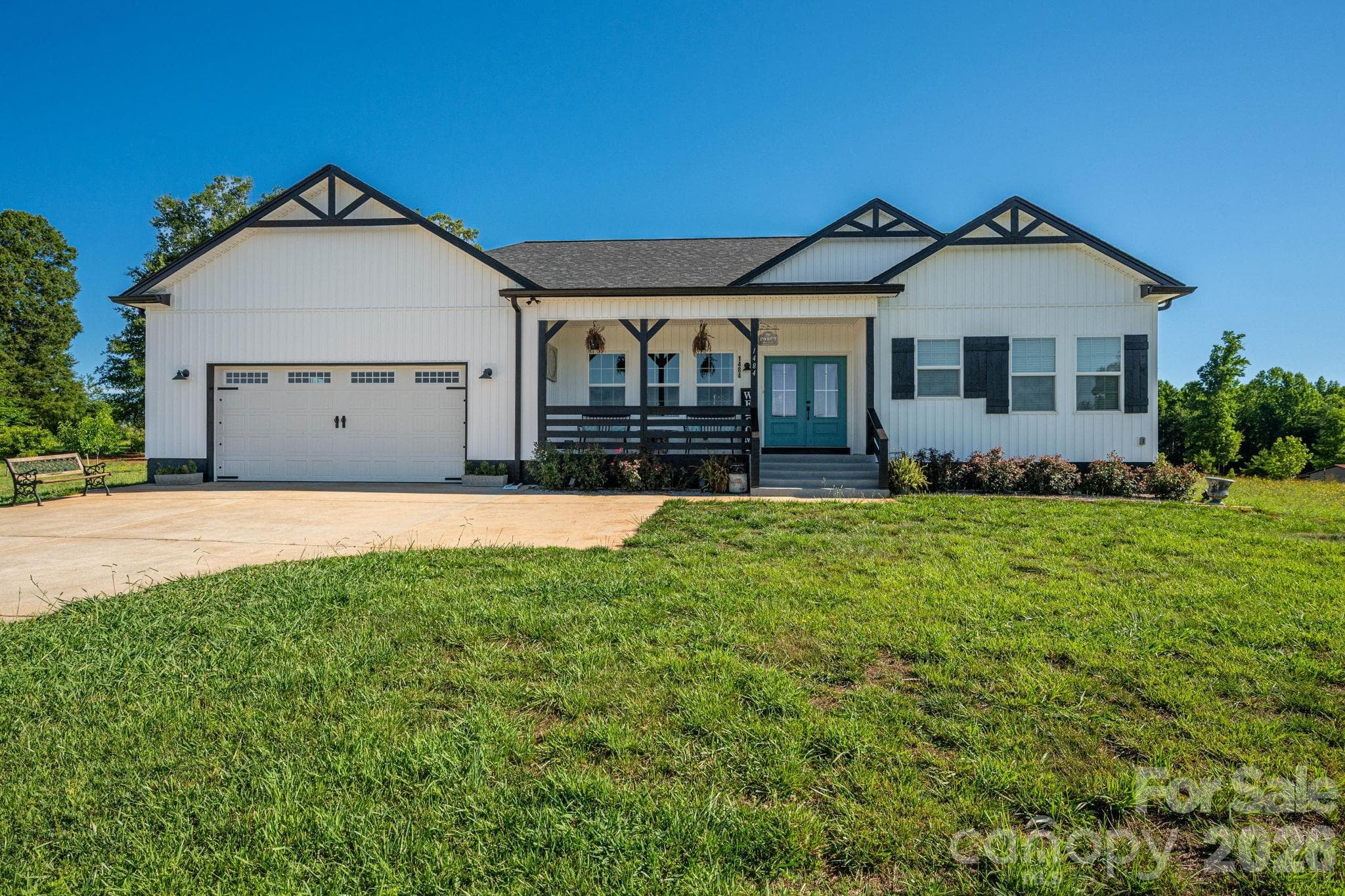 Front Center View - Lincolnton