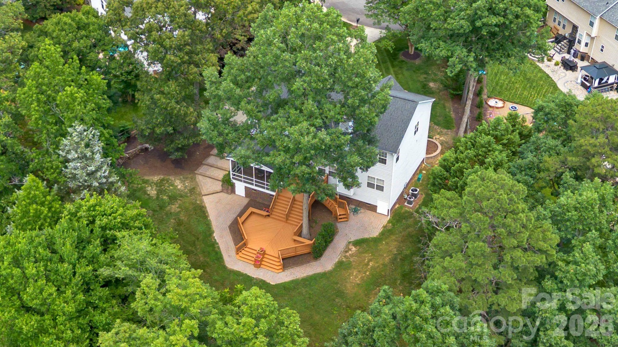 Single Family Residence at 10606 Augustine Hill Lane, Charlotte, photo 41 of 48