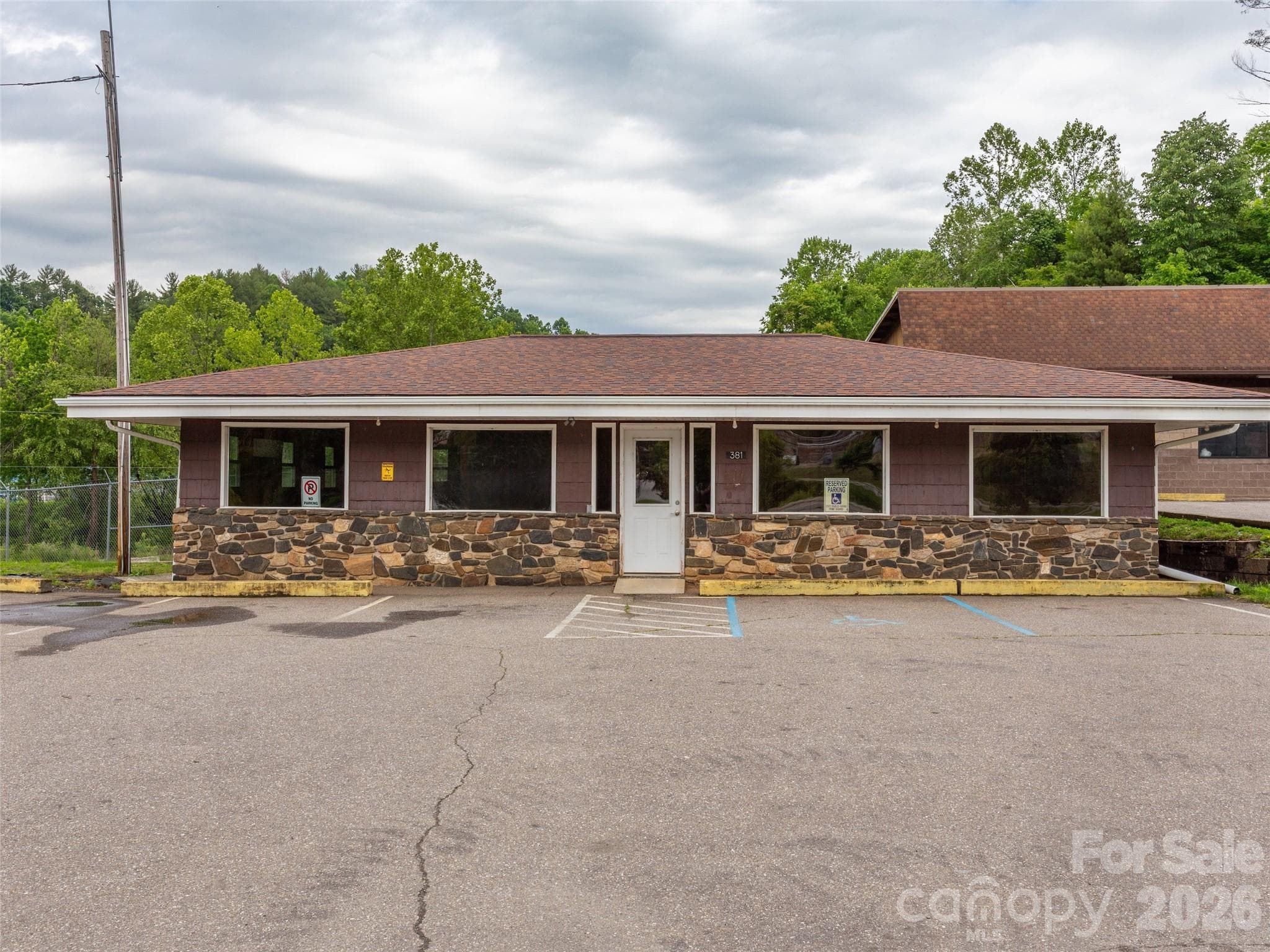 Free Standing Store at 381-395 Crimson Laurel Way, Bakersville, photo 2 of 32