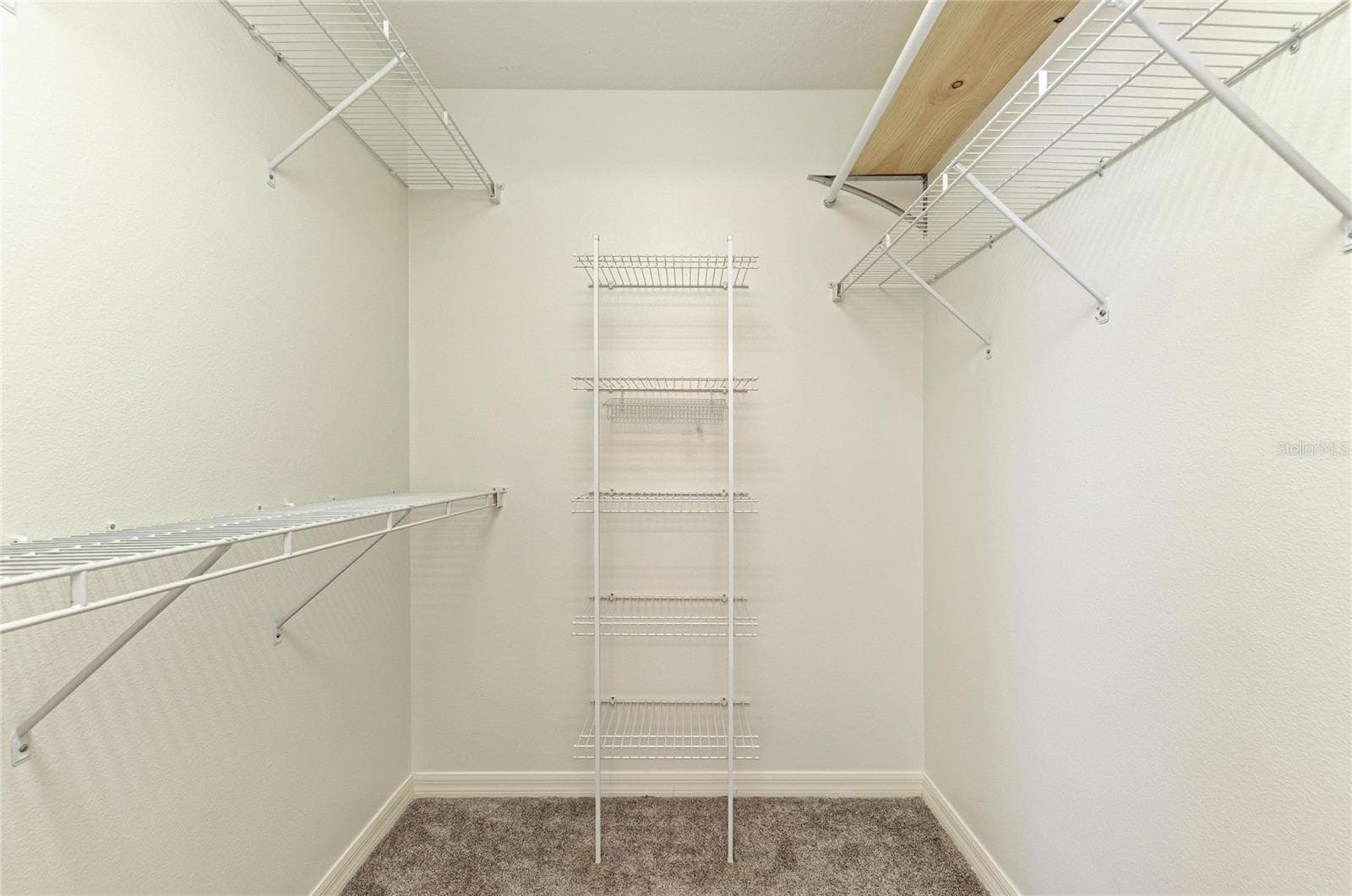 Primary walk-in closet - 3213 45TH AVE E, BRADENTON