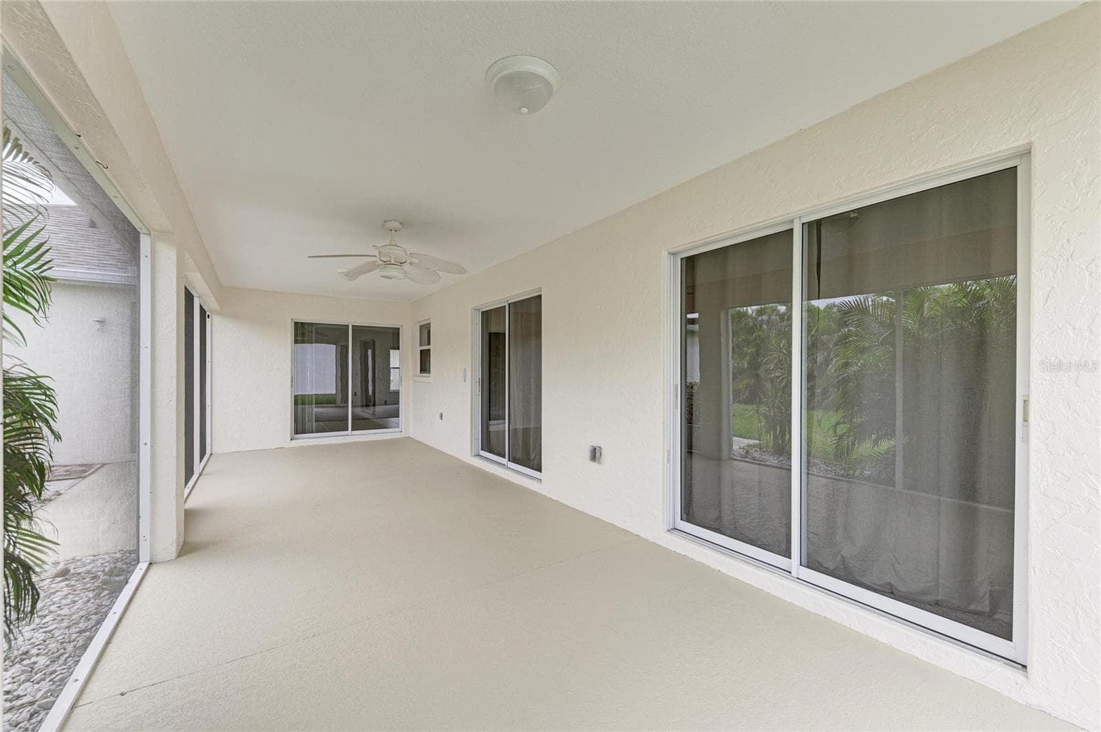Screened lanai - 3213 45TH AVE E, BRADENTON