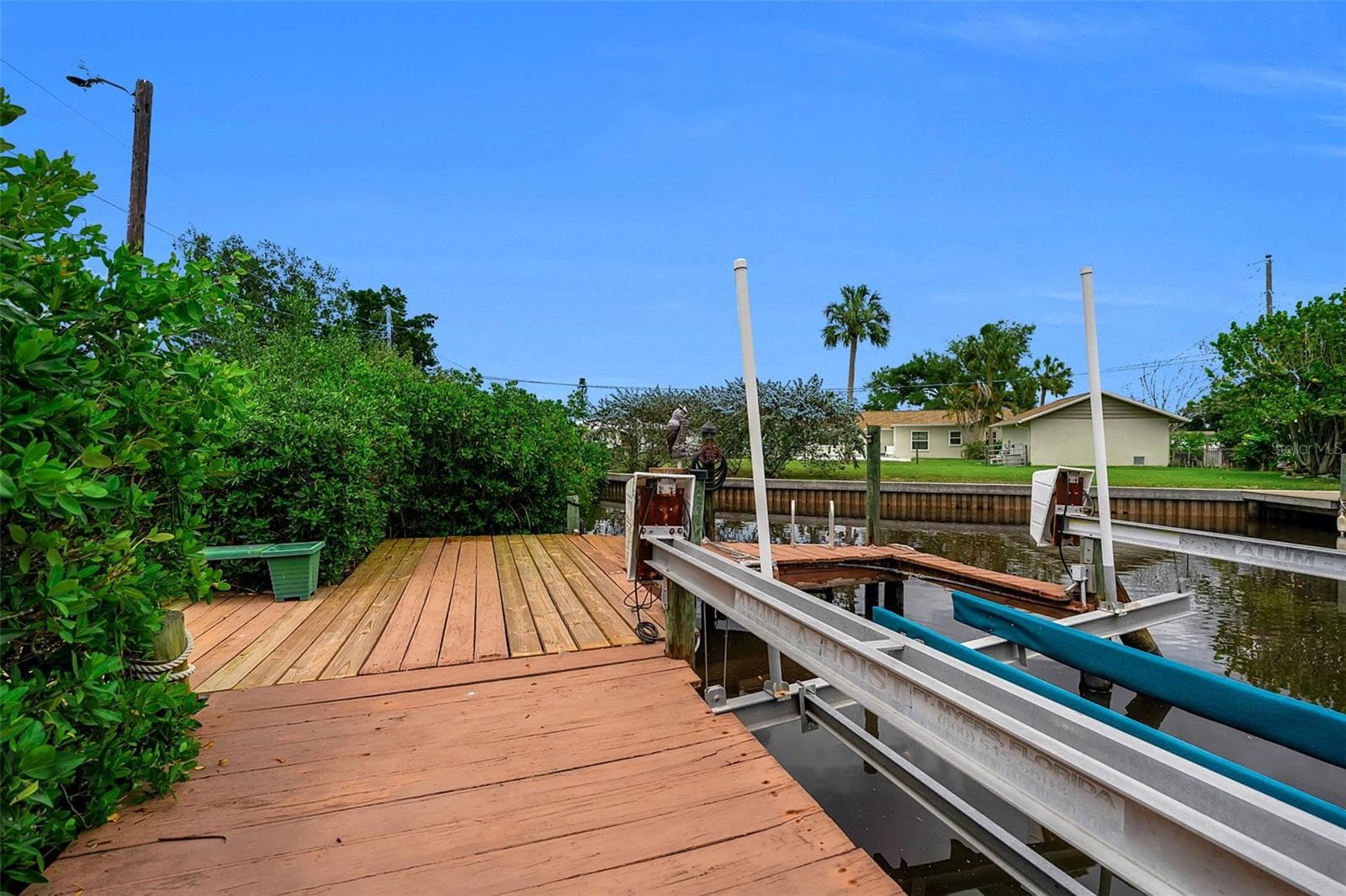 Single Family Residence at 332 SHORE DR, ELLENTON, photo 55 of 66