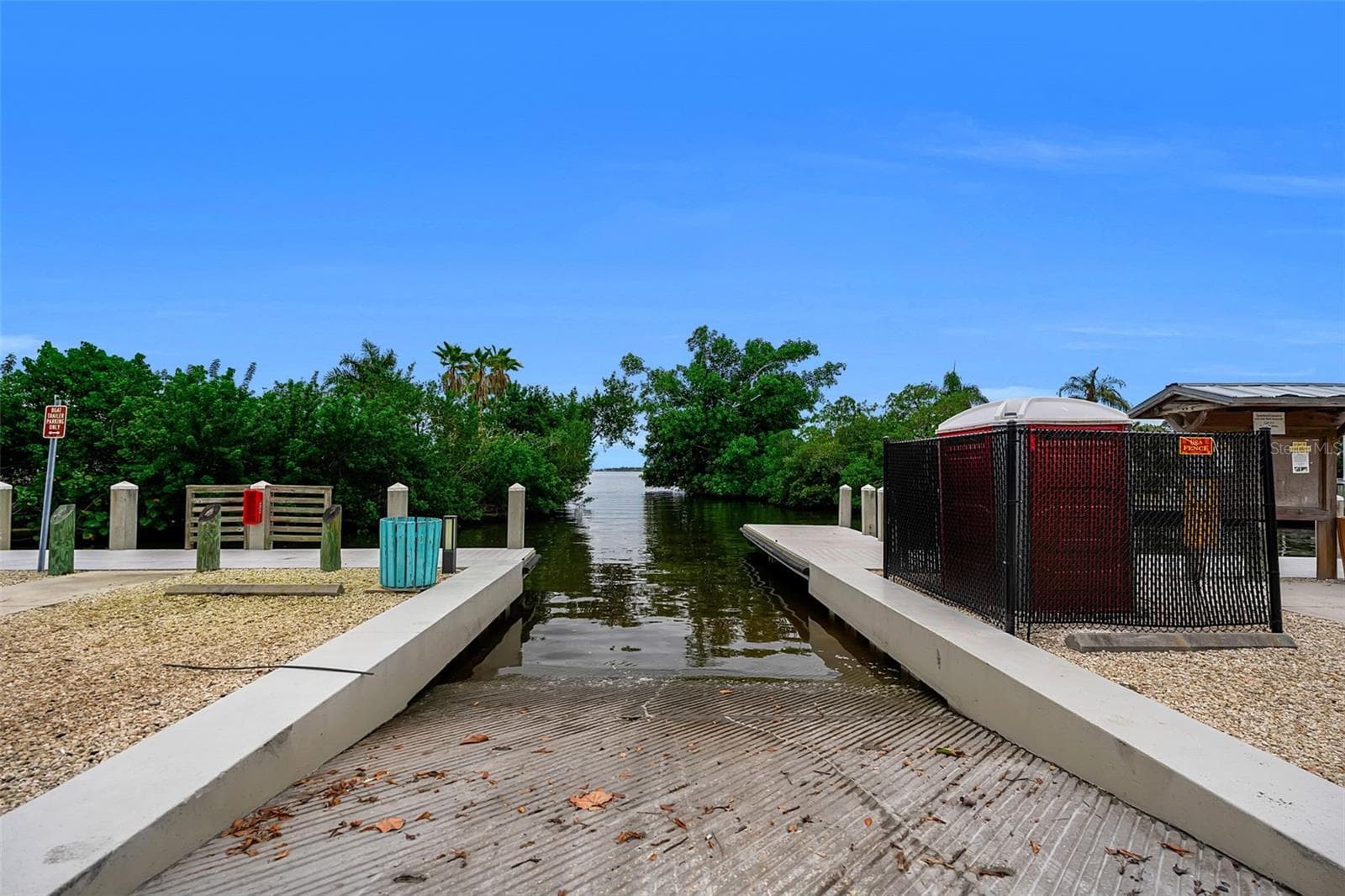 Community boat ramp - 332 SHORE DR, ELLENTON