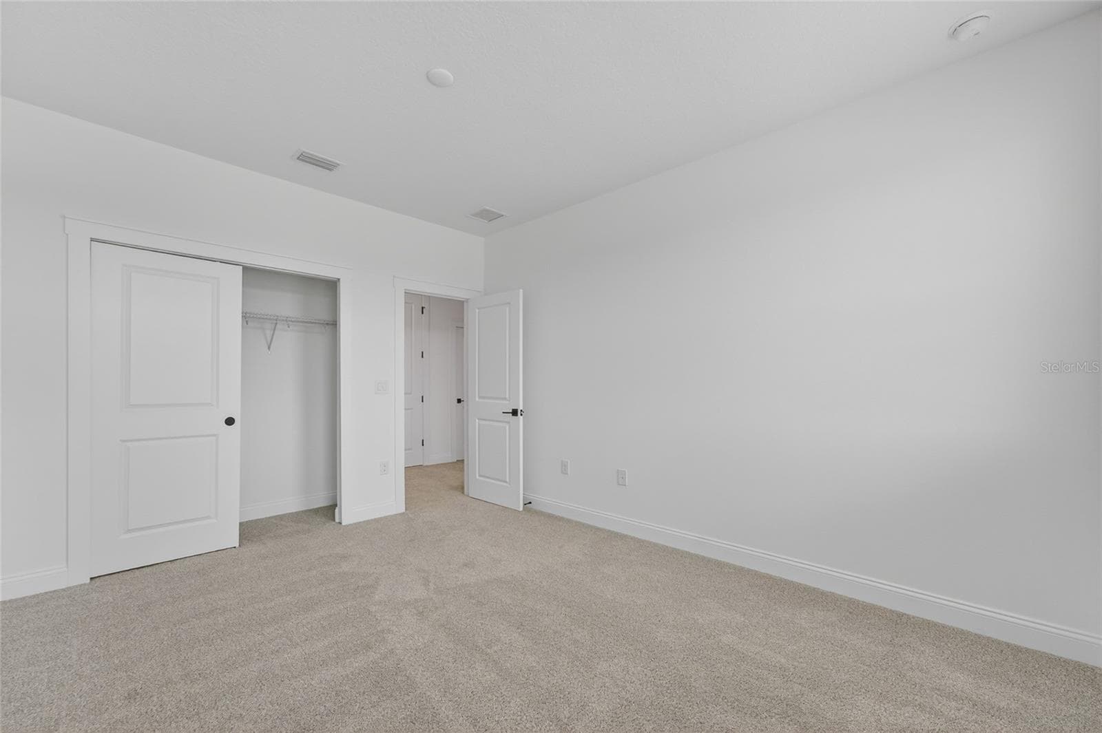 Single Family Residence at 15174 FIELD DAISY DR, WINTER GARDEN, photo 43 of 62