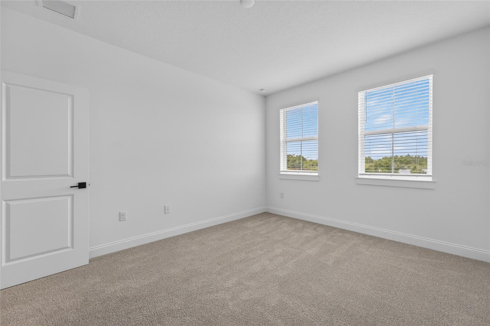 Single Family Residence at 15174 FIELD DAISY DR, WINTER GARDEN, photo 49 of 62