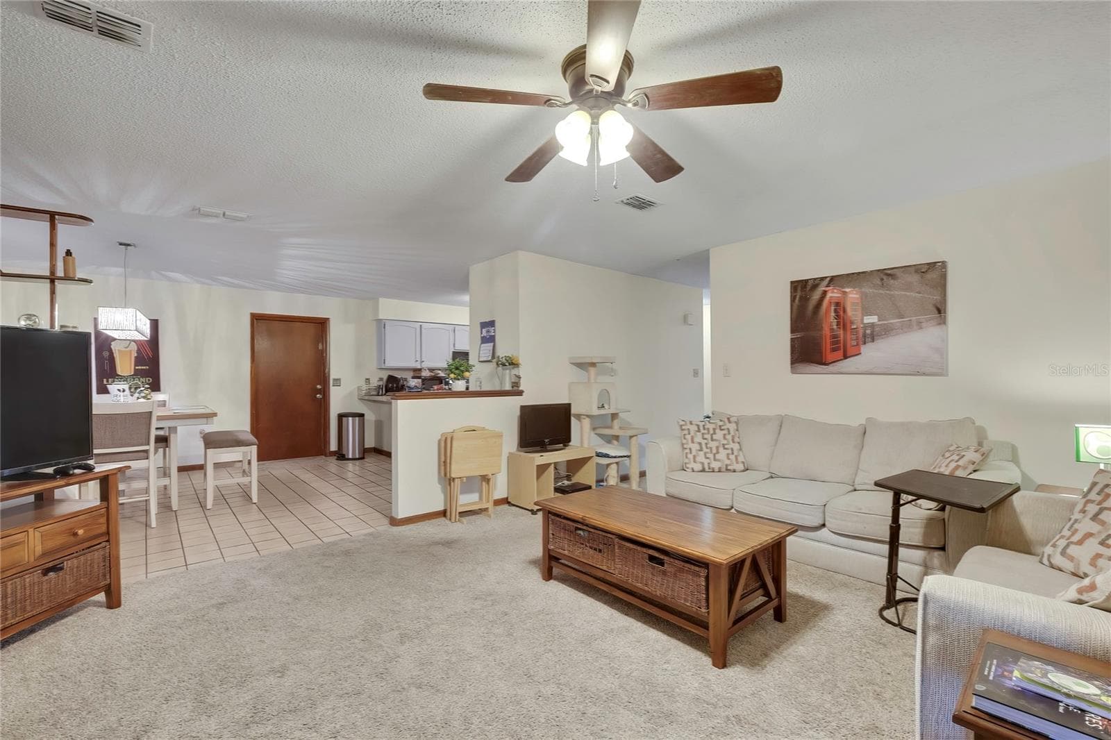 Single Family Residence at 1931 SE 39TH ST, OCALA, photo 7 of 34