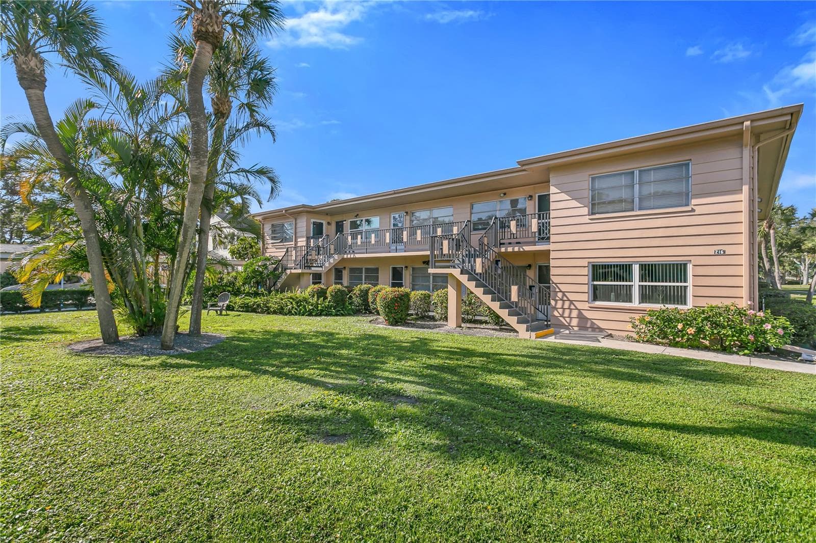 Condominium at 216 36TH AVE N #202B, ST PETERSBURG, photo 2 of 25