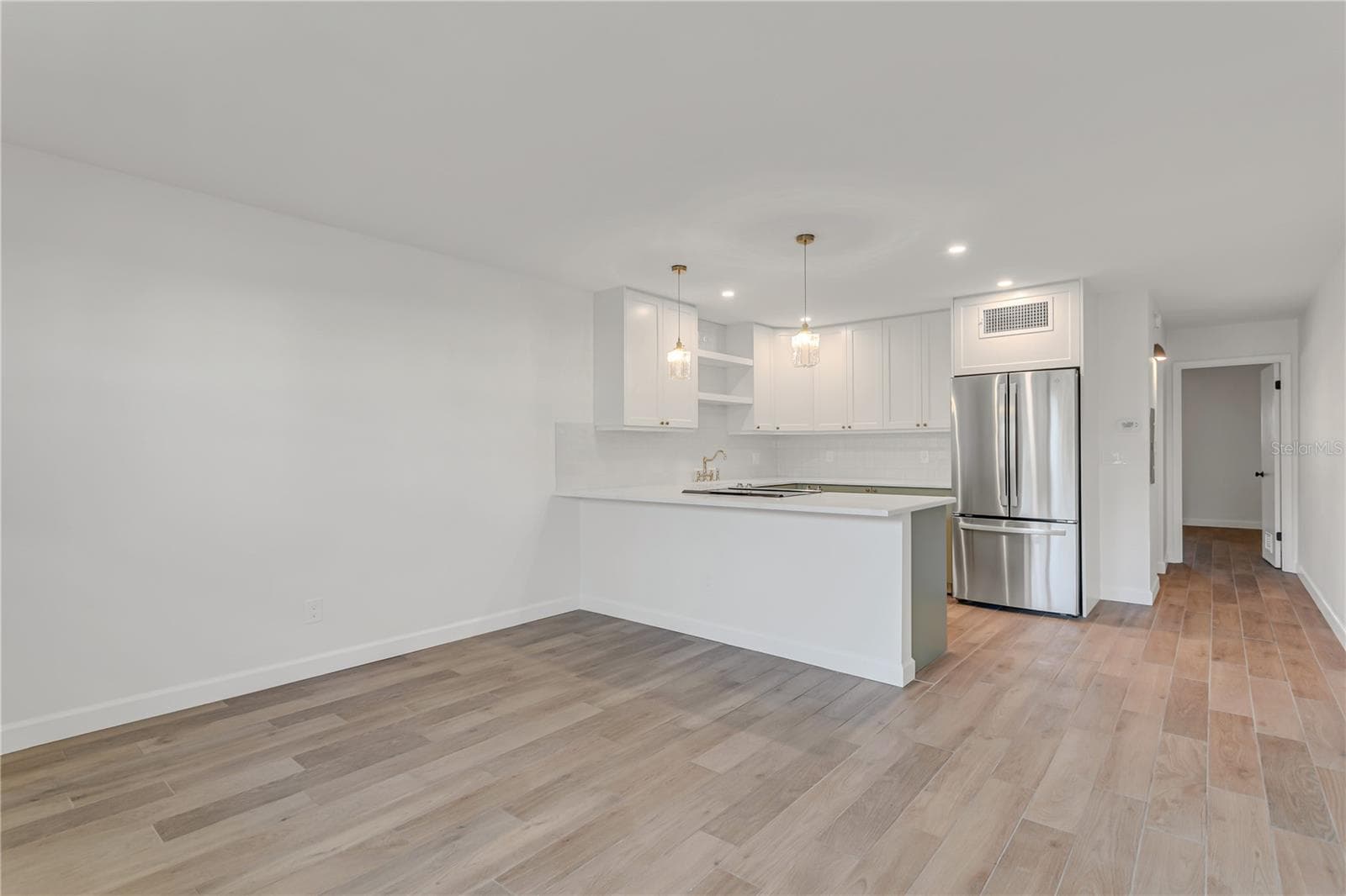 Condominium at 216 36TH AVE N #202B, ST PETERSBURG, photo 5 of 25