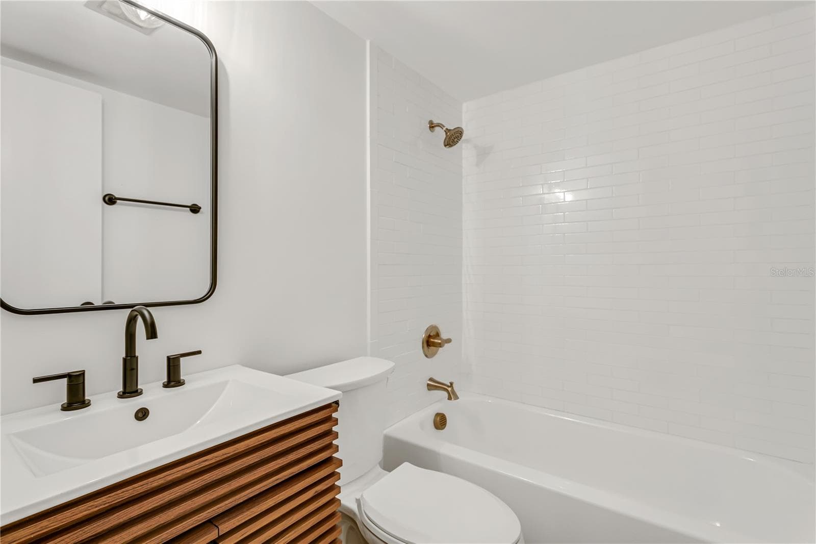 Condominium at 216 36TH AVE N #202B, ST PETERSBURG, photo 18 of 25