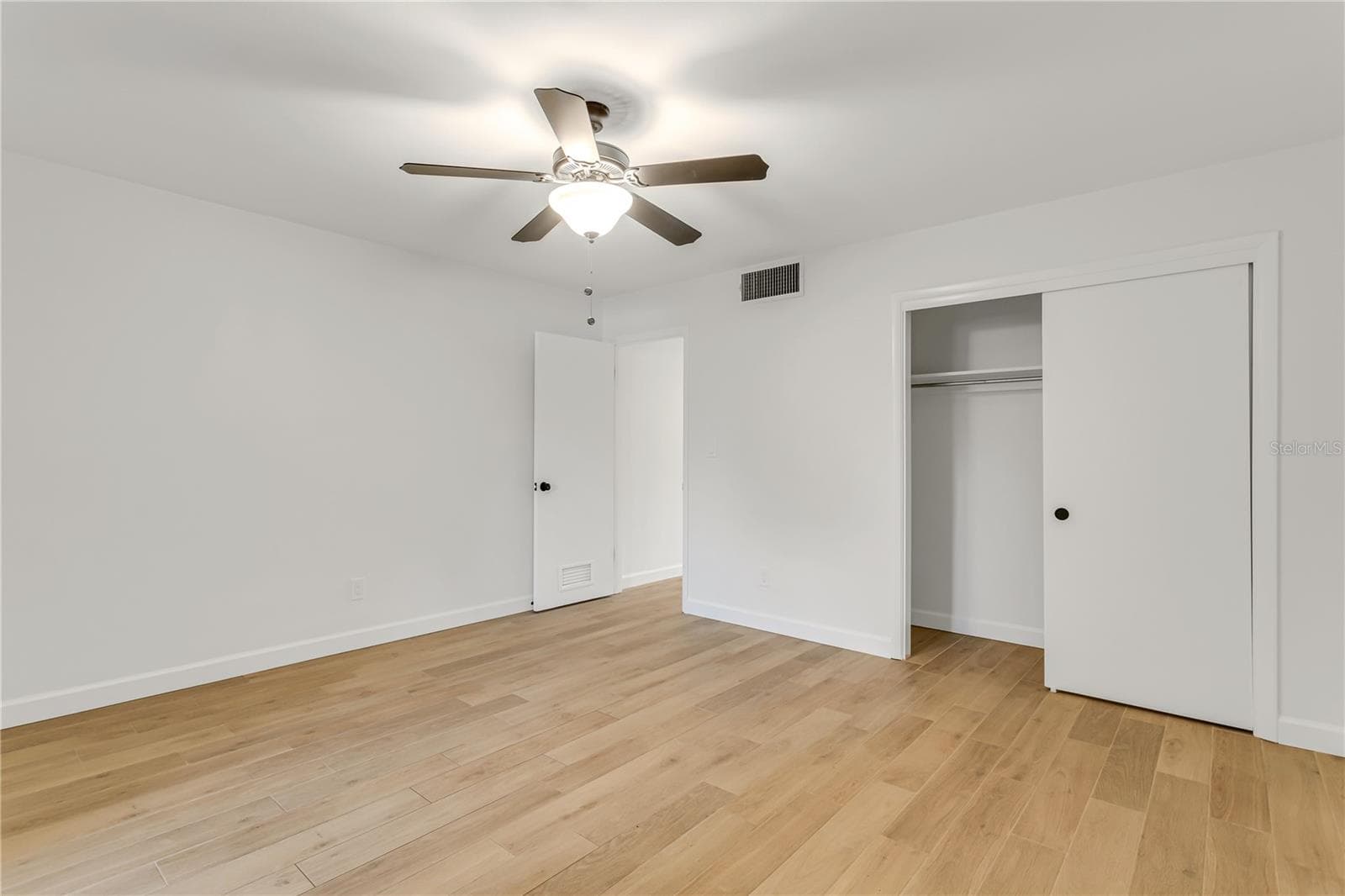 Condominium at 216 36TH AVE N #202B, ST PETERSBURG, photo 20 of 25