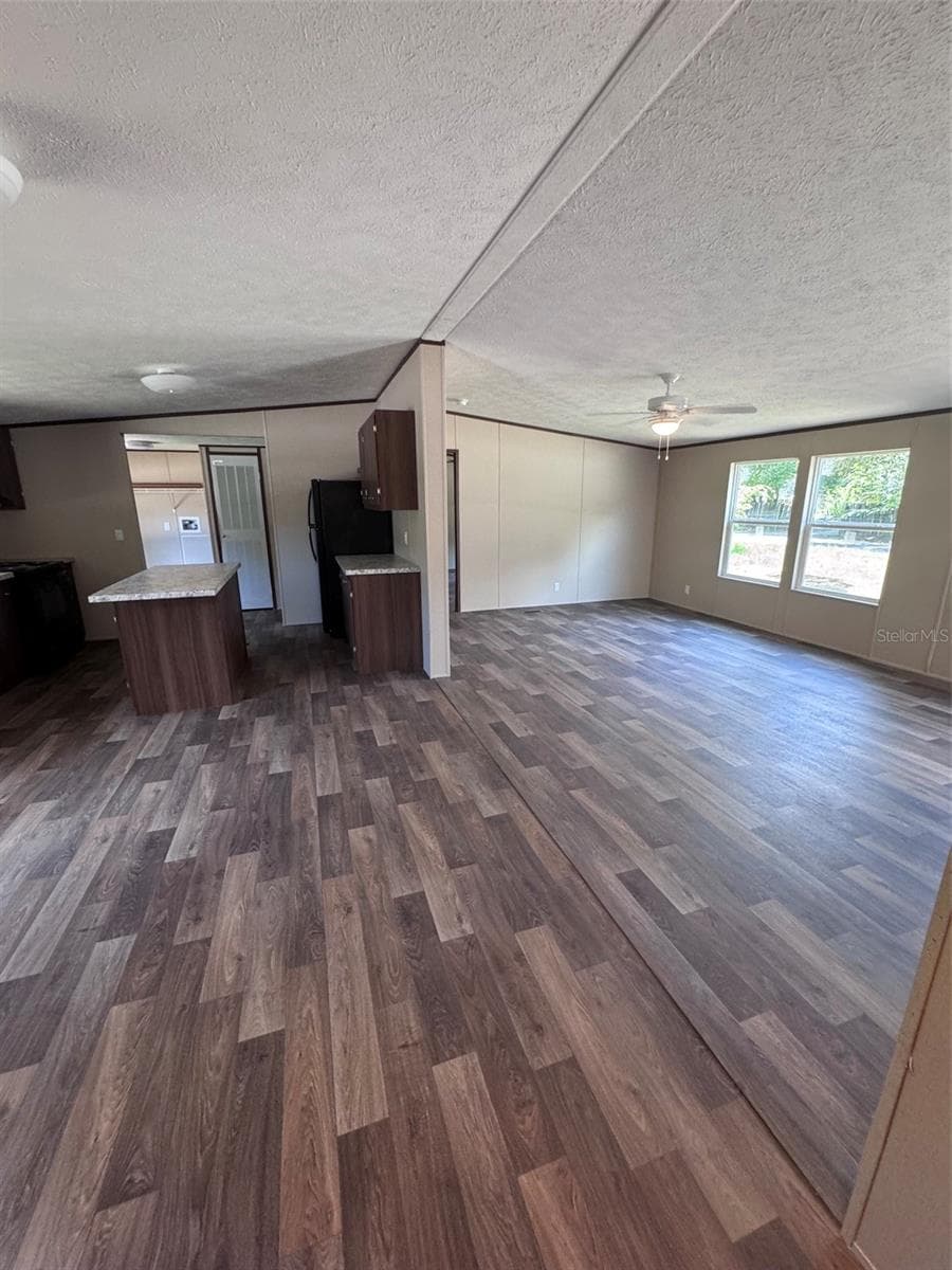 Manufactured Home at 11801 NW 20TH ST, OCALA, photo 10 of 13