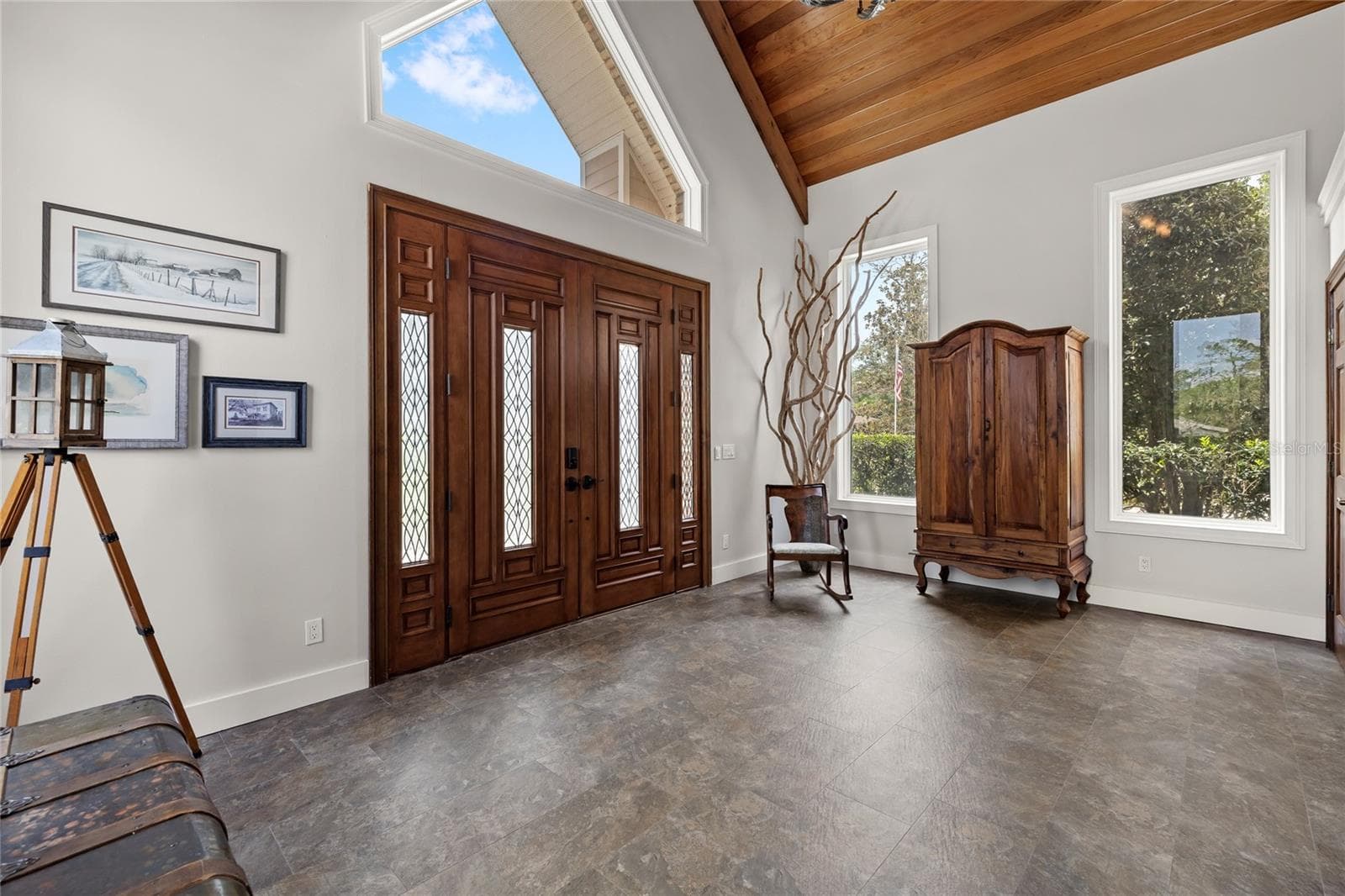 Single Family Residence at 240 W 7TH ST, CHULUOTA, photo 10 of 83