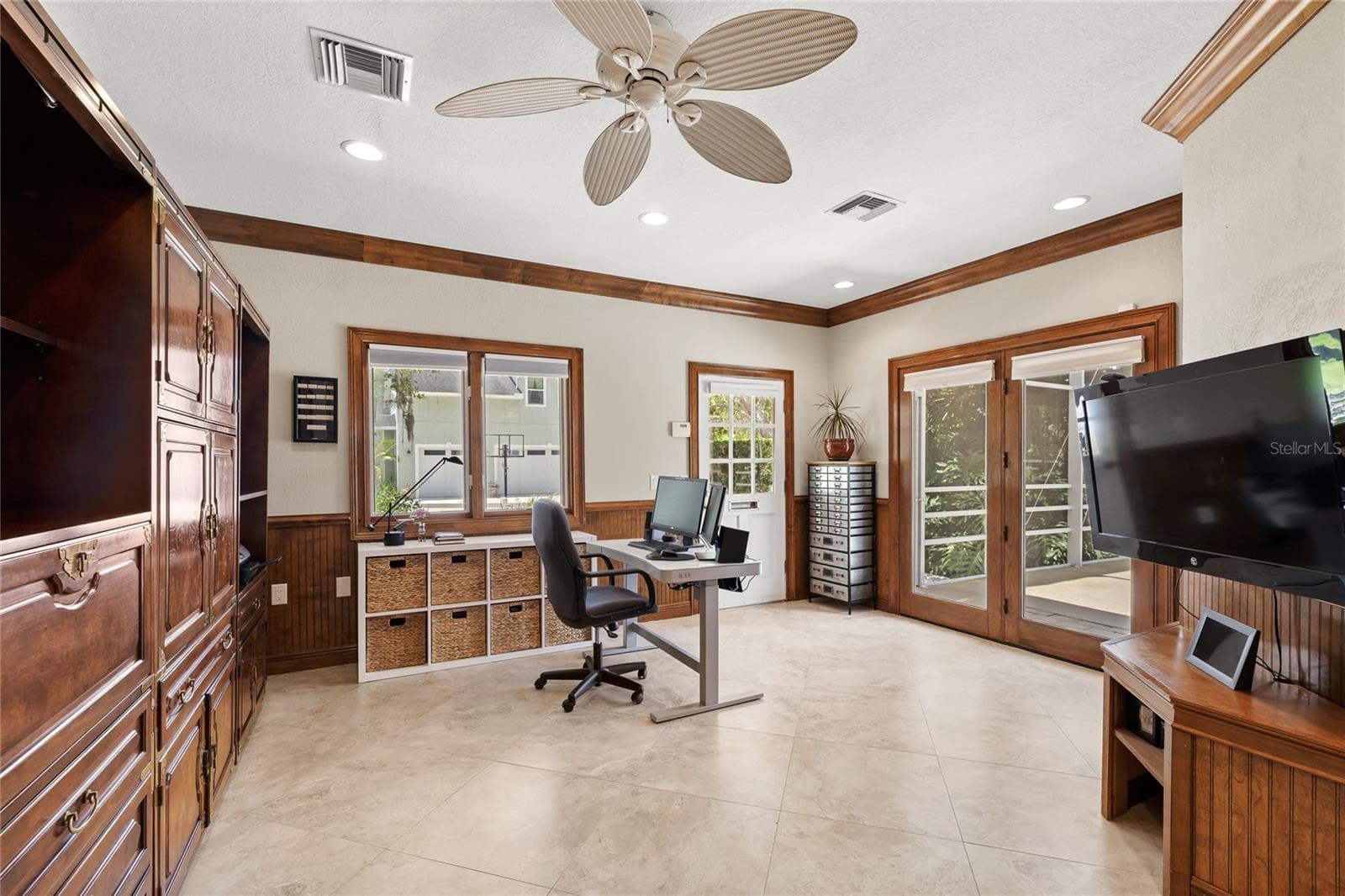 Single Family Residence at 240 W 7TH ST, CHULUOTA, photo 21 of 83