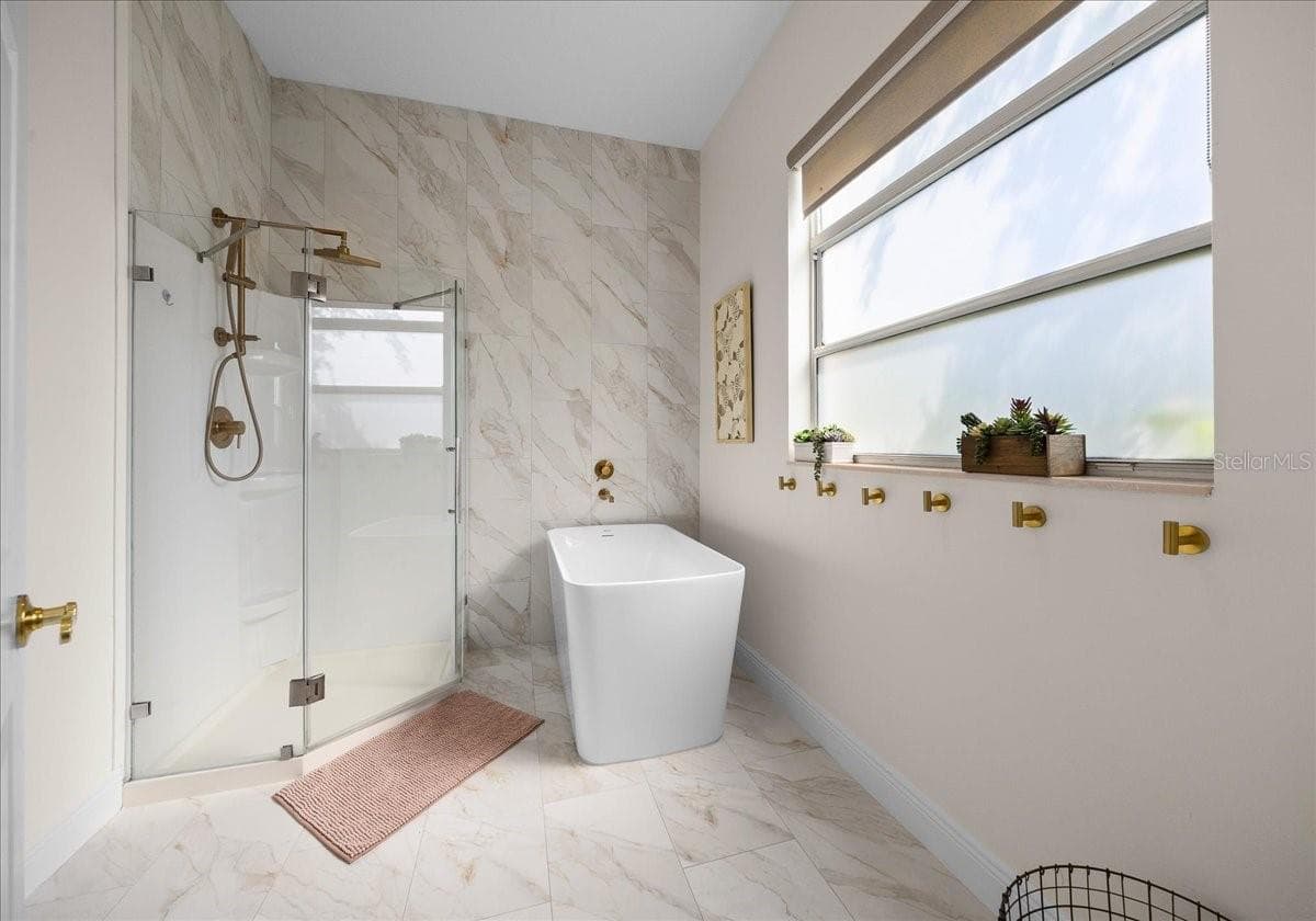 Updated Shower - VILLAGES SUMTER, THE VILLAGES