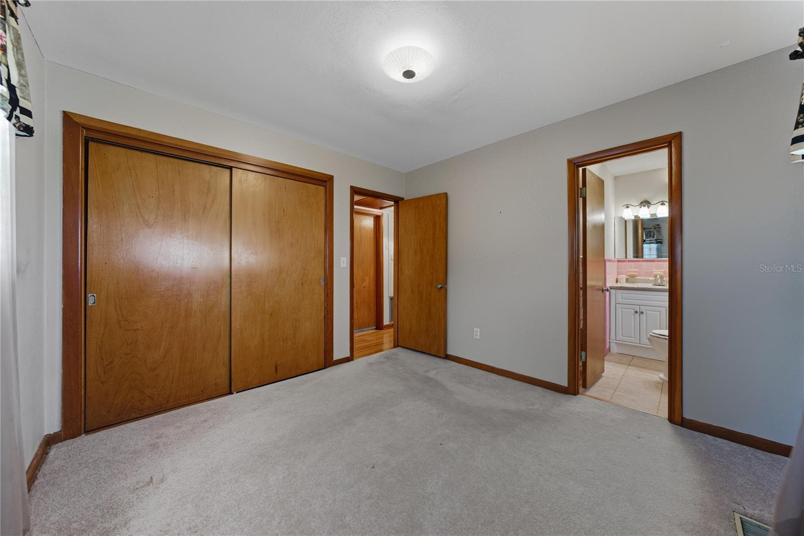 Single Family Residence at 307 GLENDALE ST, LAKELAND, photo 23 of 28