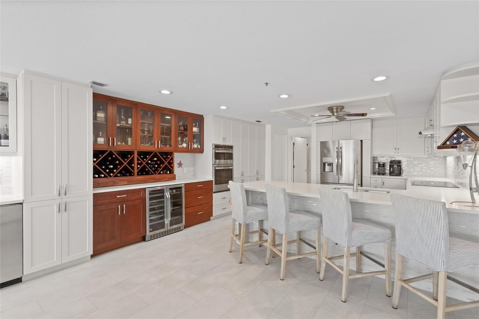 Condominium at 2450 HARBOURSIDE DR #244, LONGBOAT KEY, photo 19 of 59