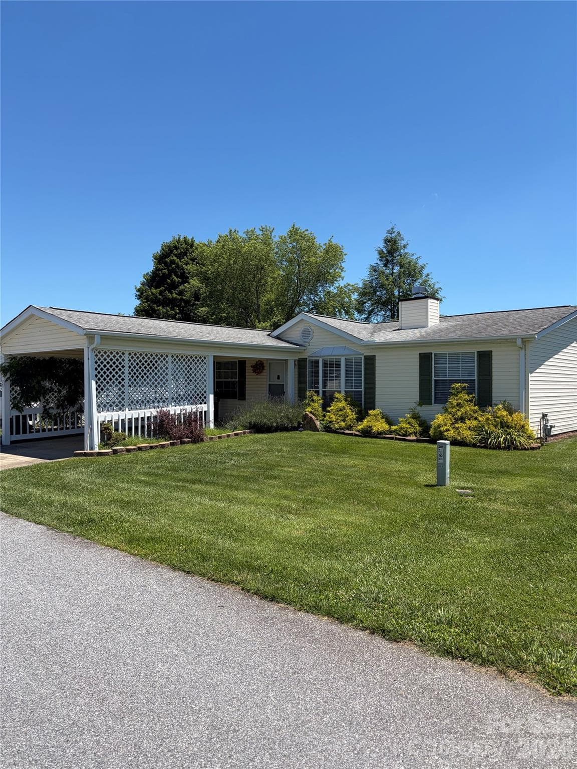 Side Front - Hendersonville