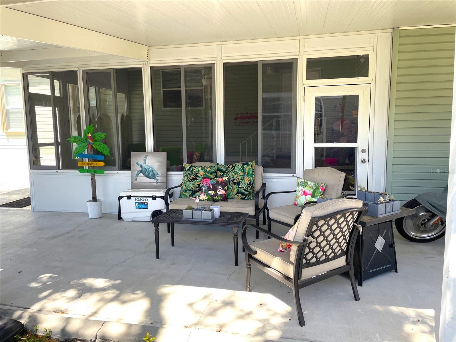 Nice space for shaded outdoor seating- usually has beautiful breeze! - 24437 HARBORVIEW RD #70, PORT CHARLOTTE