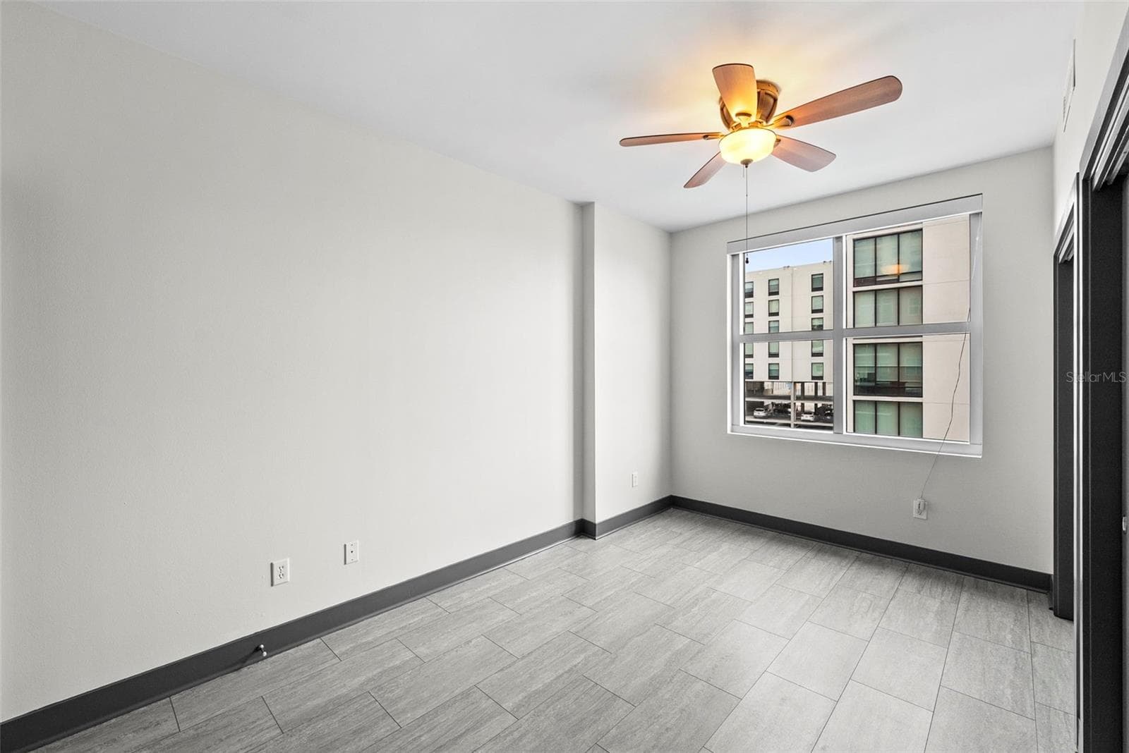Condominium at 1120 E KENNEDY BLVD #618, TAMPA, photo 13 of 30
