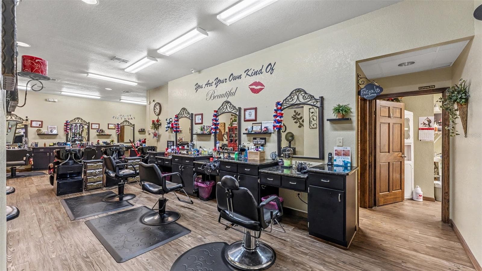 Business at 565 W MAIN ST, BARTOW, photo 14 of 38