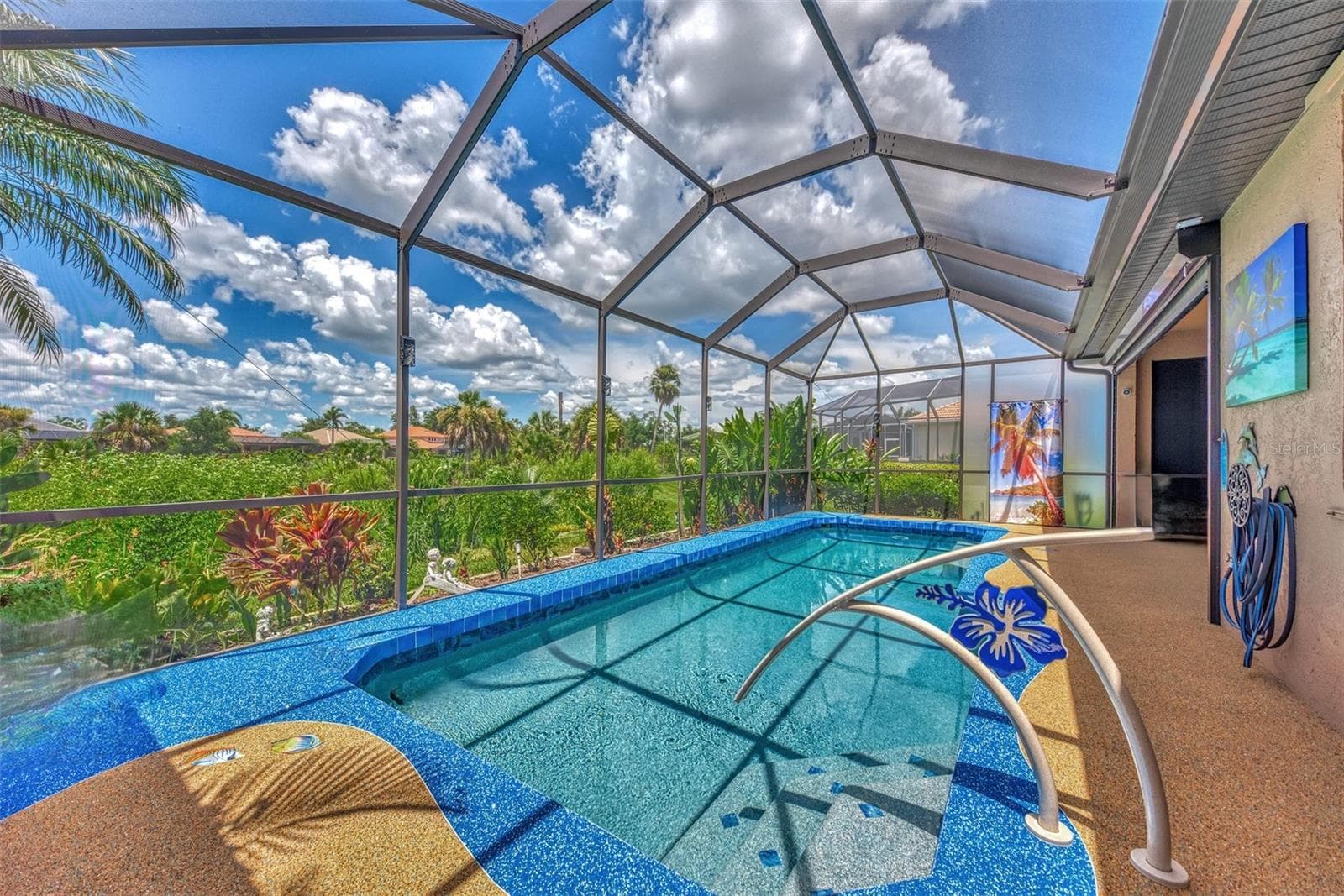Swim, Relax and Live the Dream - 3275 OSPREY LN, PORT CHARLOTTE