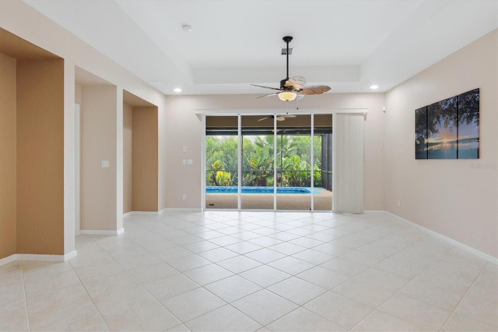 Great Room /Dining Room - 3275 OSPREY LN, PORT CHARLOTTE