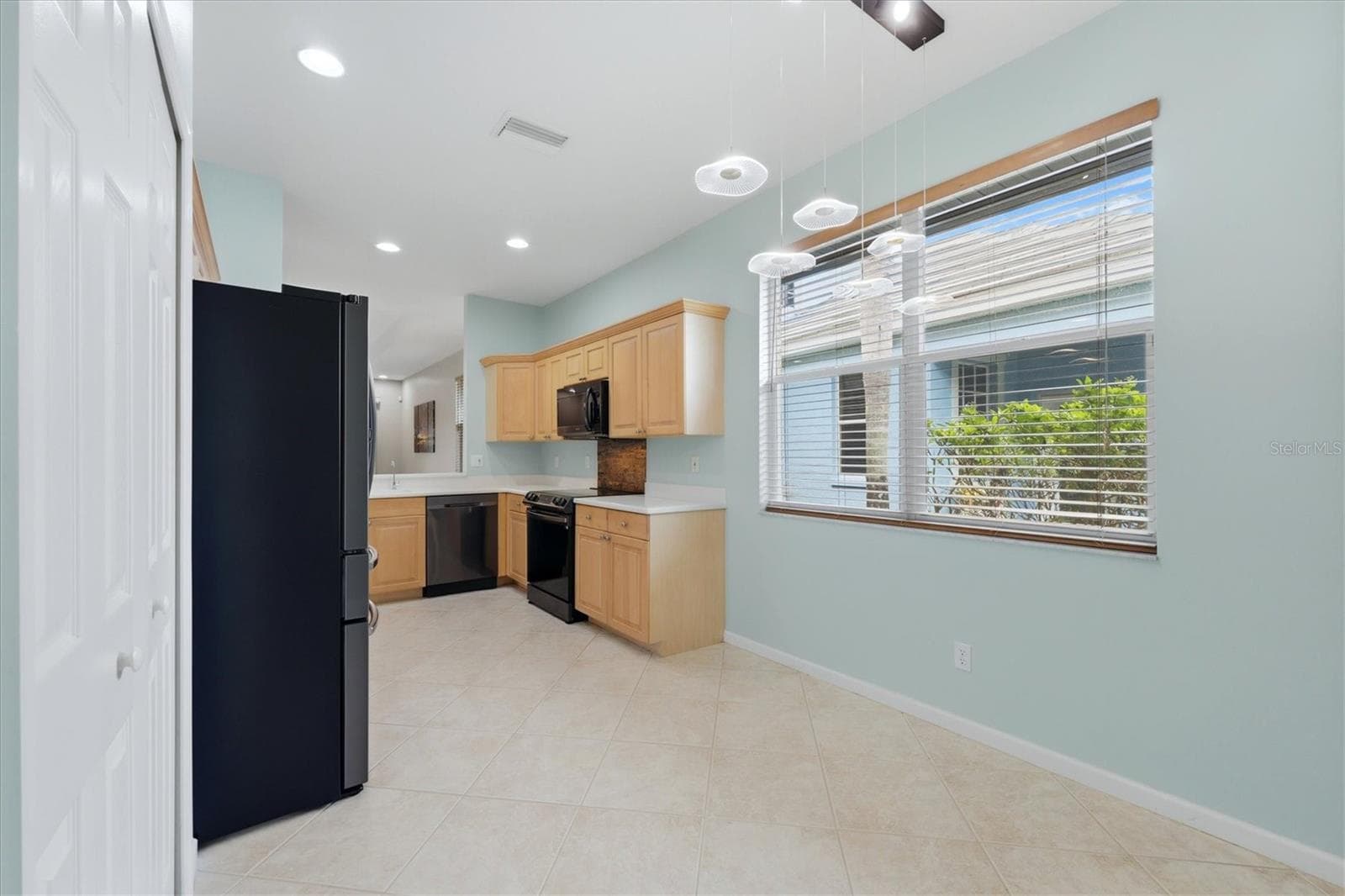 Kitchen - 3275 OSPREY LN, PORT CHARLOTTE