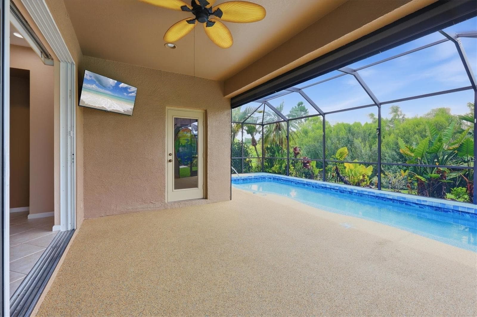 lanai with TV - 3275 OSPREY LN, PORT CHARLOTTE