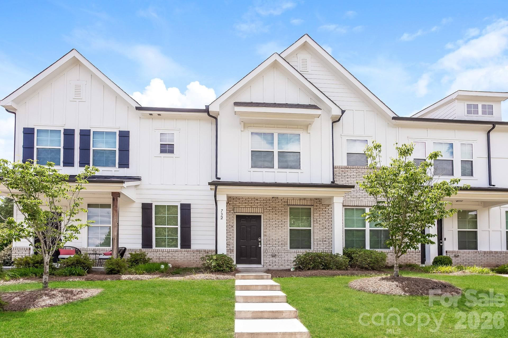 Townhouse at Rock Hill, photo 2 of 15