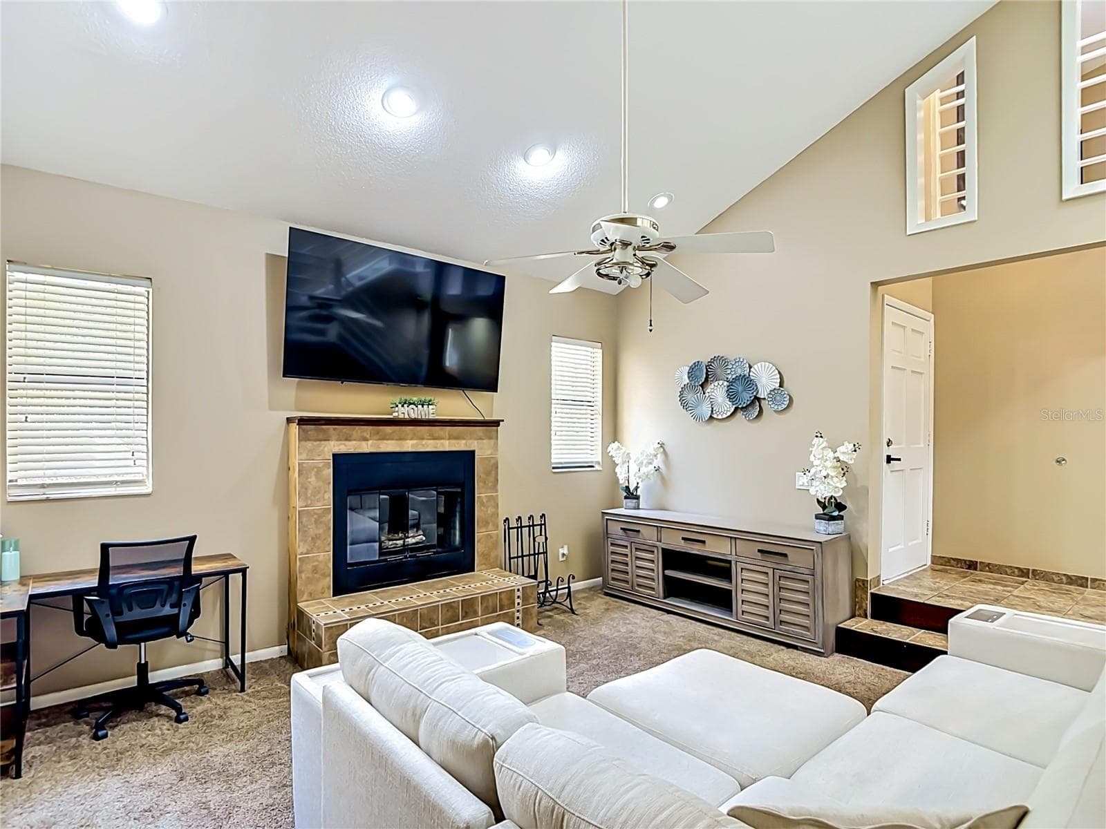 Single Family Residence at 87 1ST AVE NW, LUTZ, photo 10 of 48
