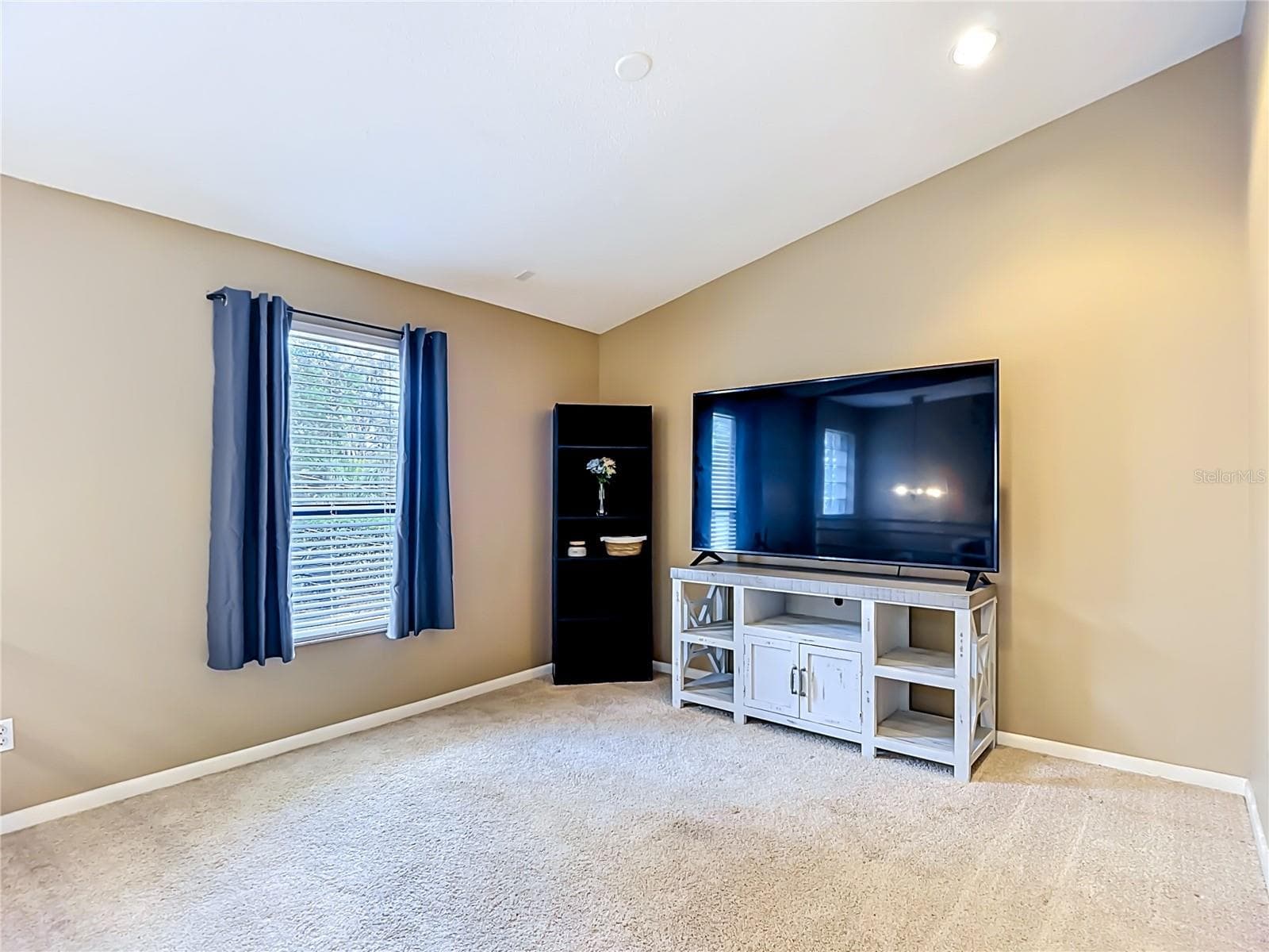 Single Family Residence at 87 1ST AVE NW, LUTZ, photo 24 of 48