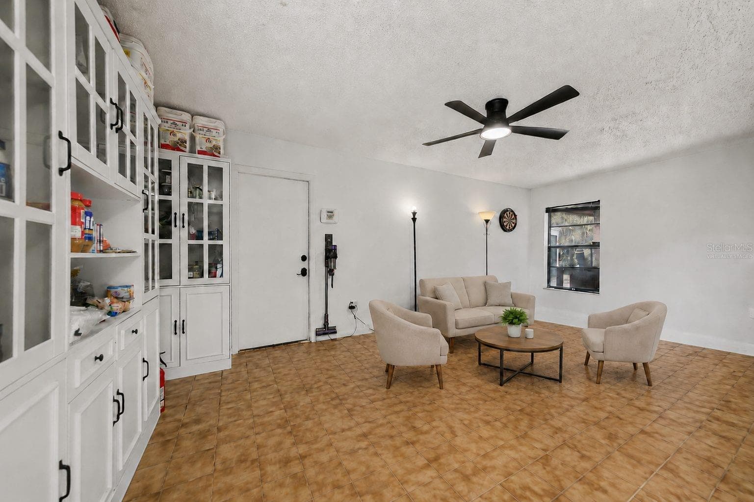 Virtually staged photo - 2008 HOUNDSLAKE DR, WINTER PARK