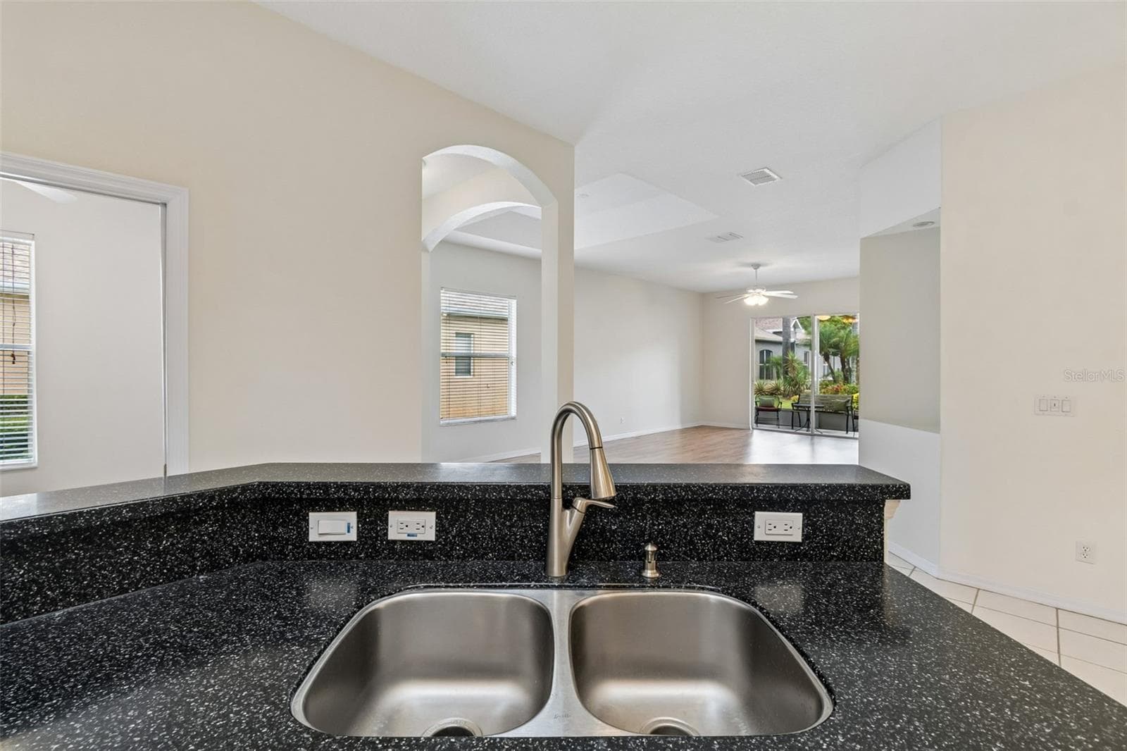 Villa at 12200 PUTTER GREEN CT, NEW PORT RICHEY, photo 12 of 71