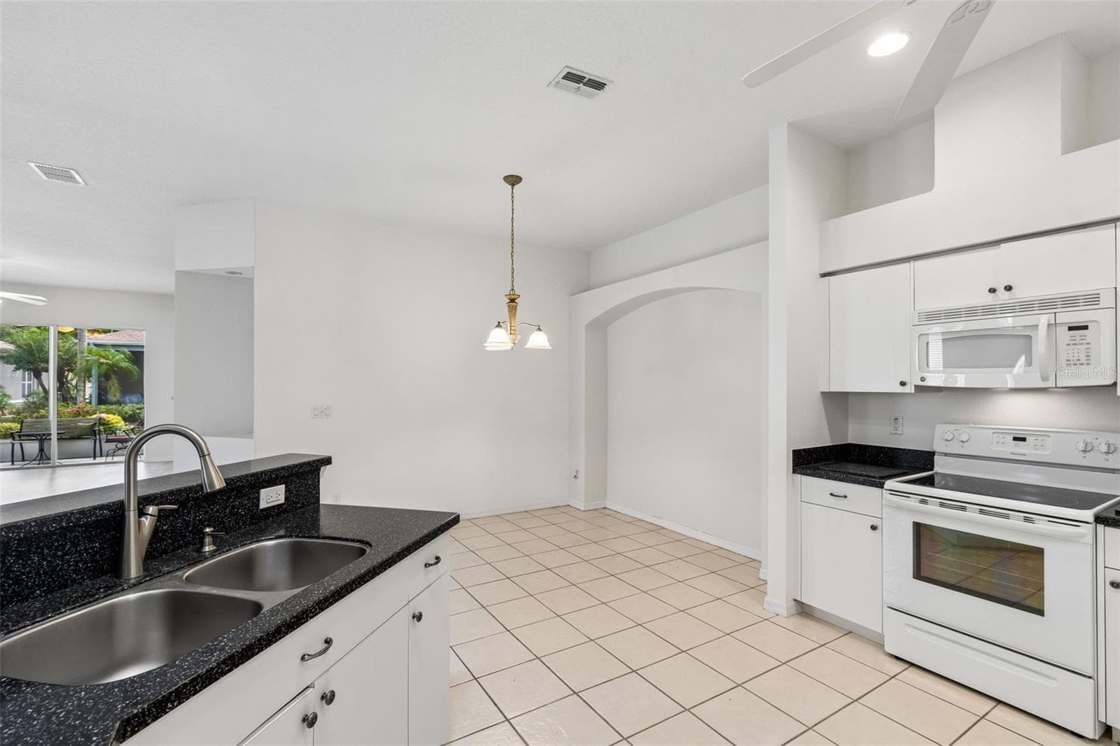 Villa at 12200 PUTTER GREEN CT, NEW PORT RICHEY, photo 15 of 71