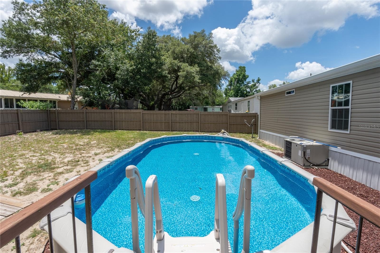 Manufactured Home at 242 SKYLINE DR, LADY LAKE, photo 29 of 34