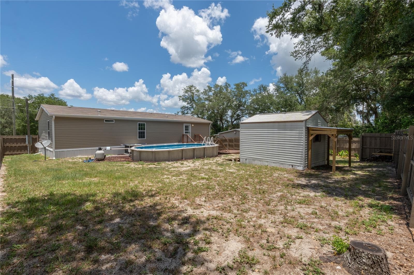Manufactured Home at 242 SKYLINE DR, LADY LAKE, photo 31 of 34