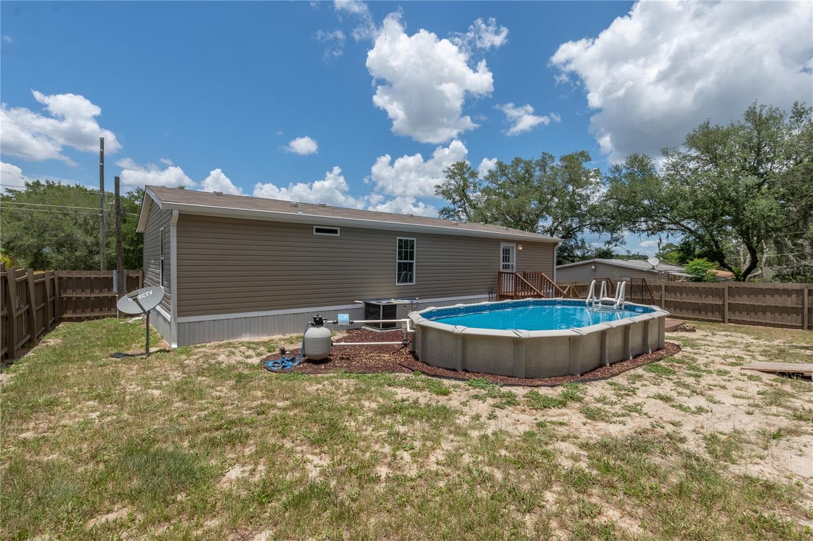 Manufactured Home at 242 SKYLINE DR, LADY LAKE, photo 33 of 34