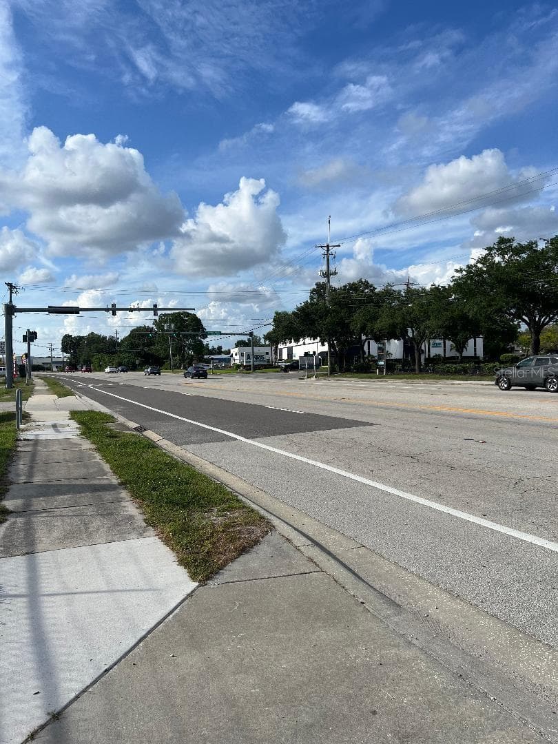 Looking north from entrance - 7810 ANDERSON RD, TAMPA
