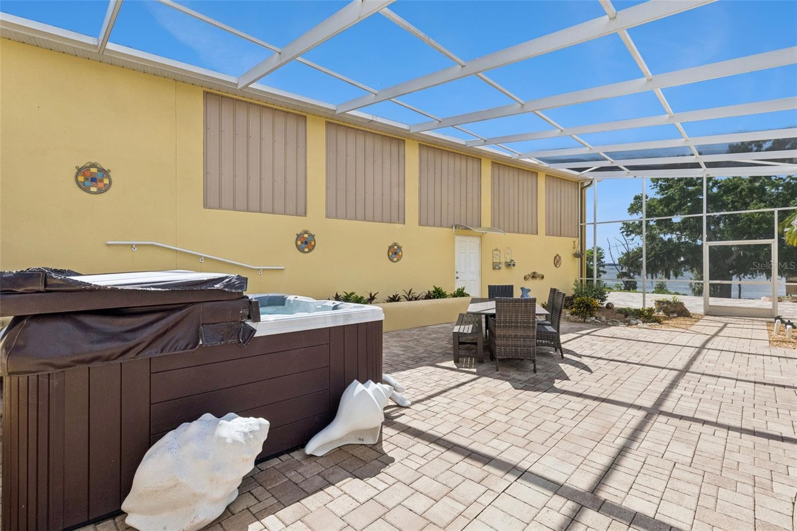 Single Family Residence at 12128 LAKESHORE DR, CLERMONT, photo 33 of 59