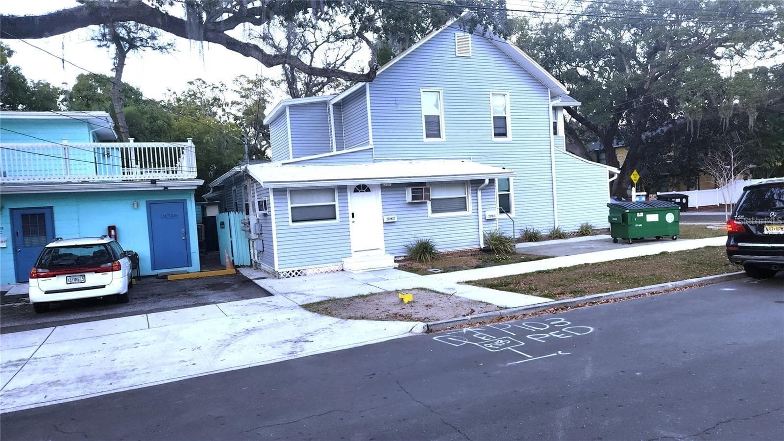 Multi-Family 5+ at 614 OAK AVE, CLEARWATER, photo 5 of 39